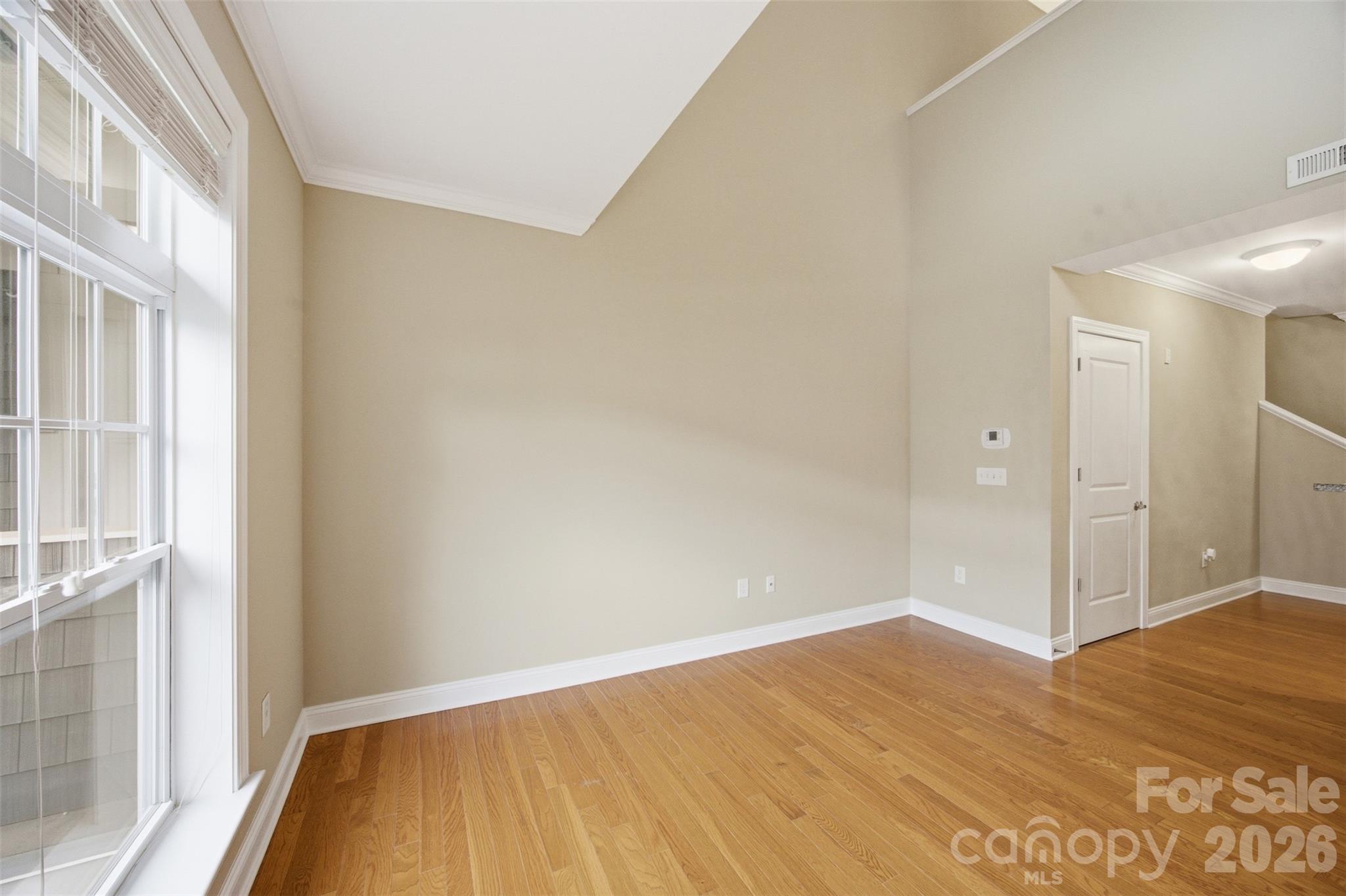 301 E Tremont Avenue Unit: 318