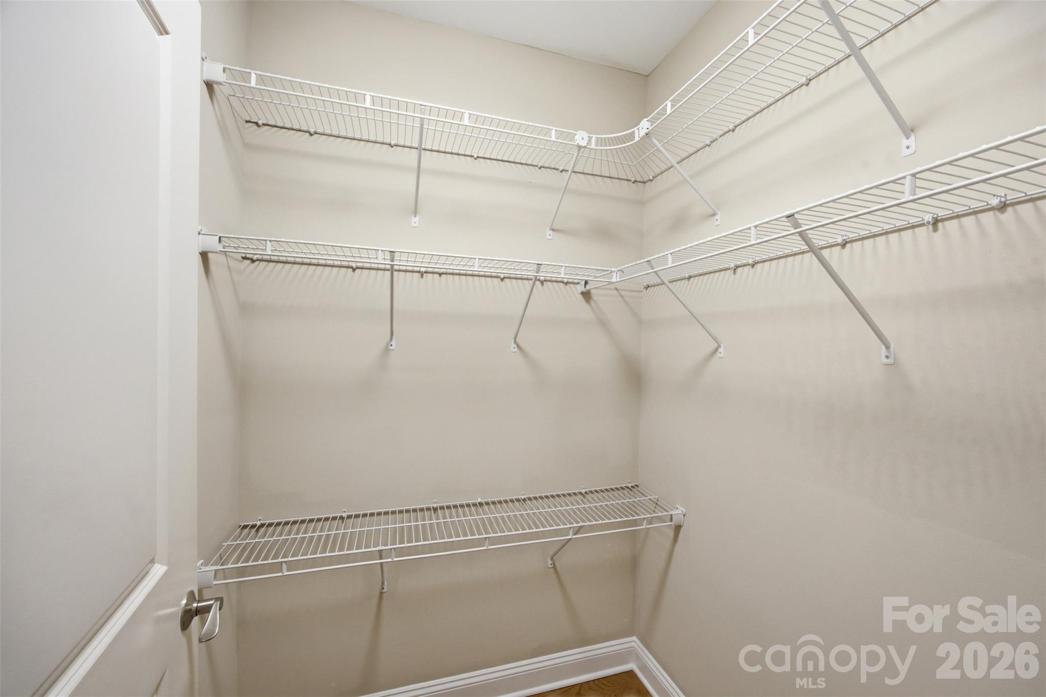 301 E Tremont Avenue Unit: 318