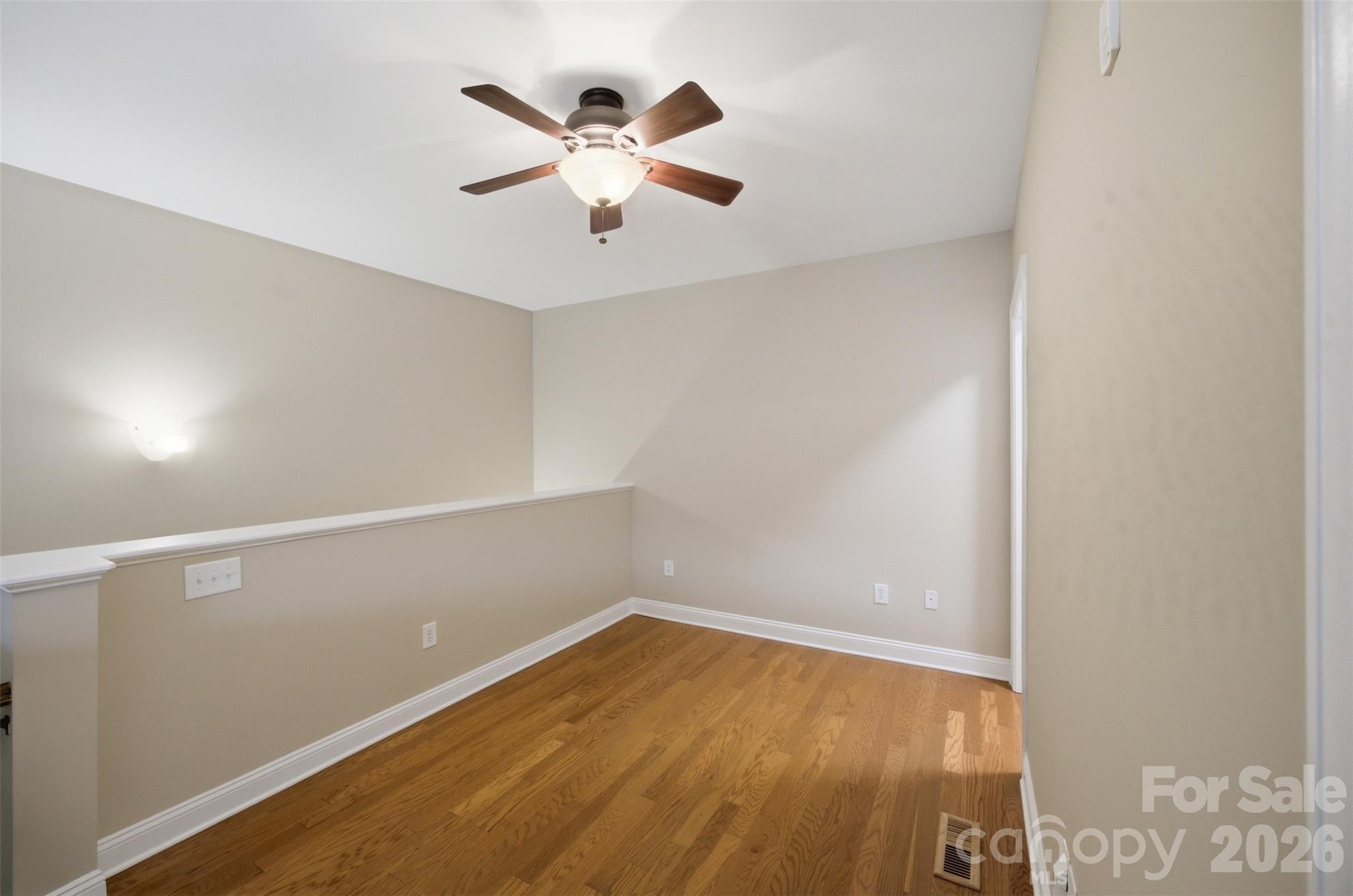 301 E Tremont Avenue Unit: 318