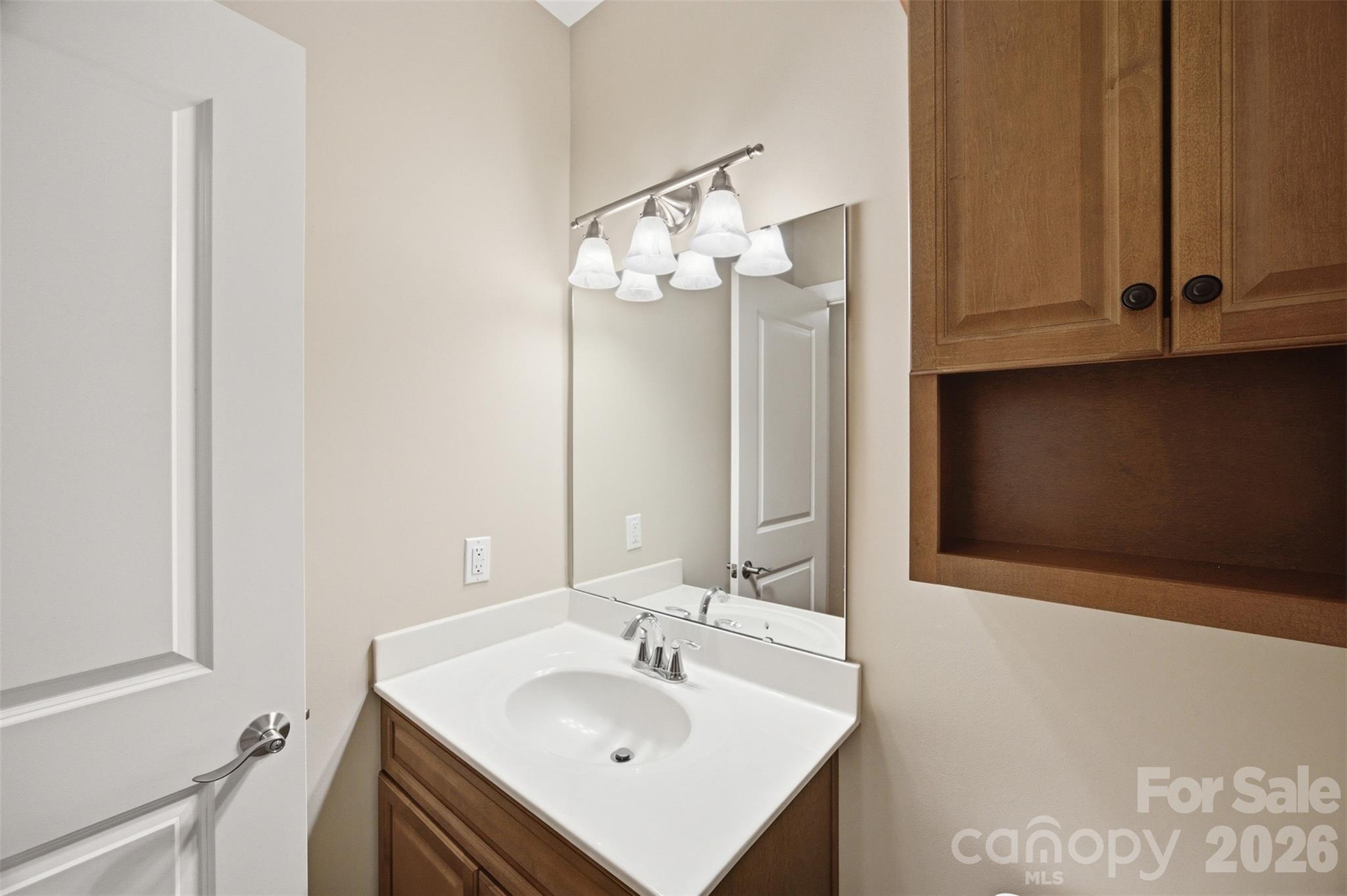 301 E Tremont Avenue Unit: 318