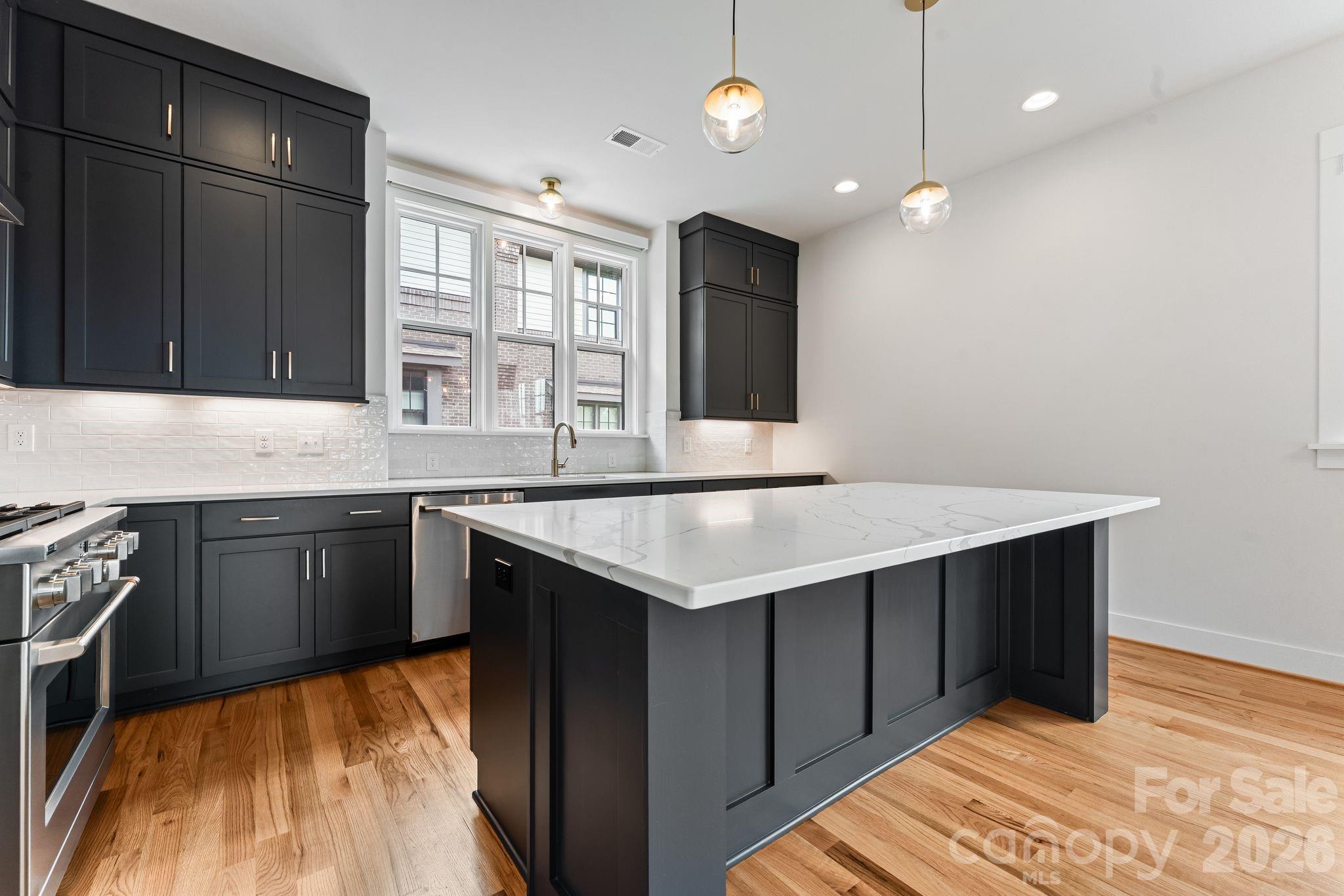 3015 Kalex Court