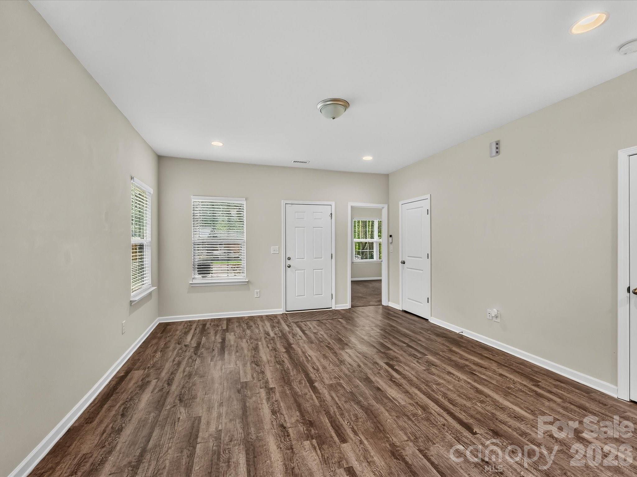 1231 Georgetown Drive