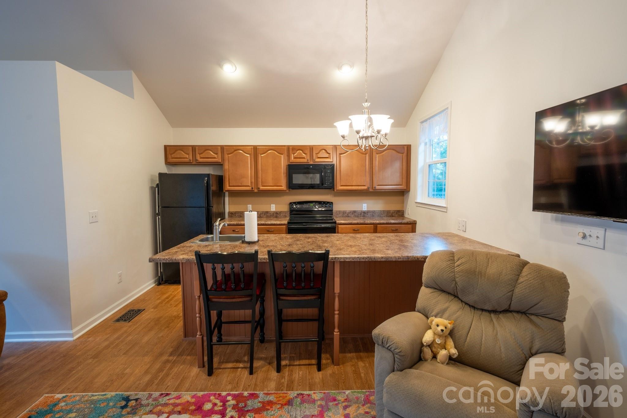 4904 Willow Pond Road