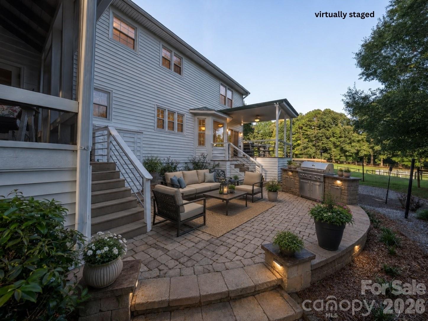 4904 Willow Pond Road