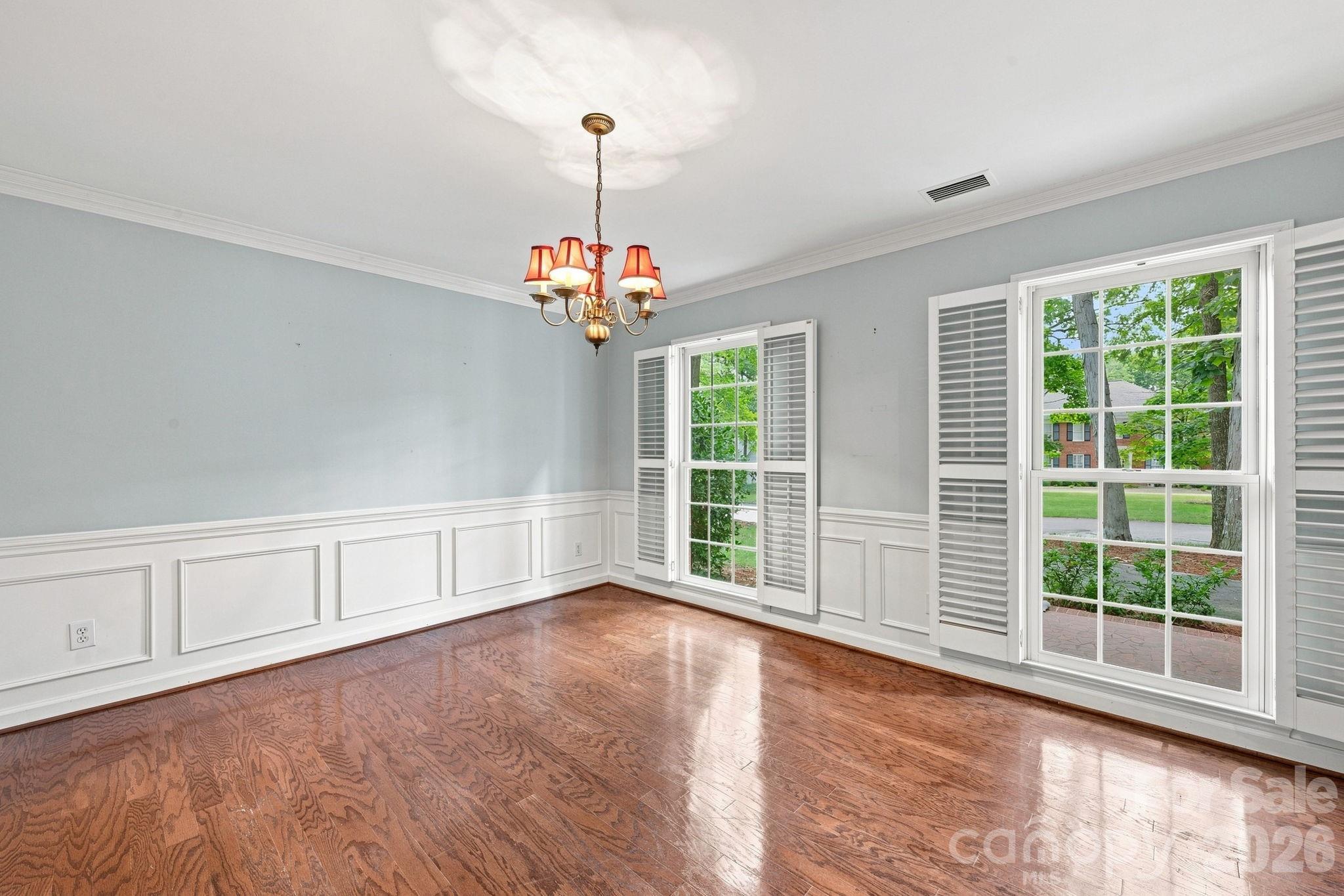 3528 Broadfield Road