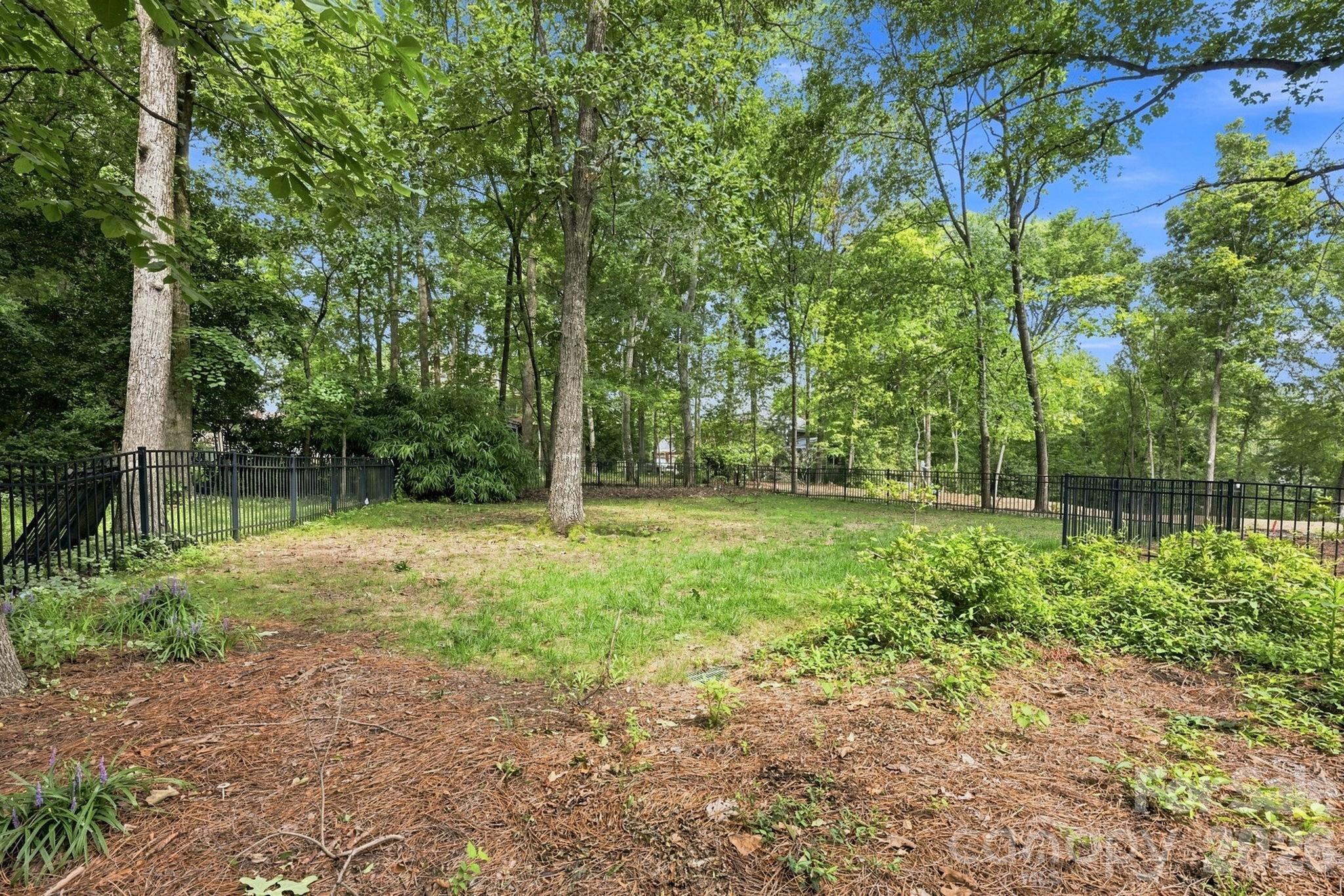 3528 Broadfield Road