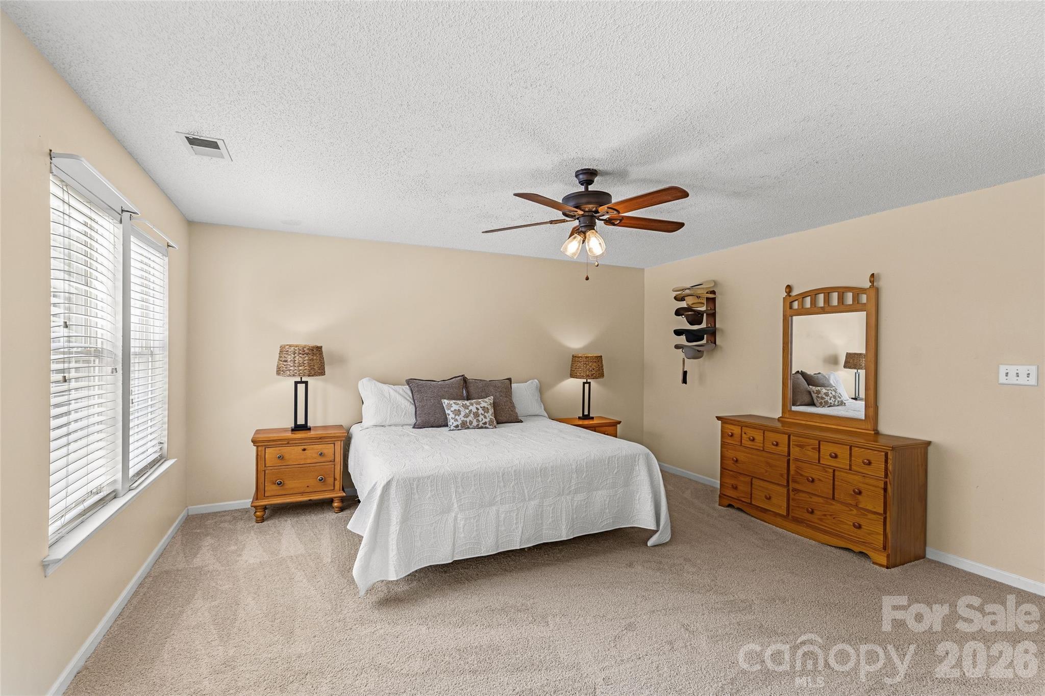 3042 Wyntree Court