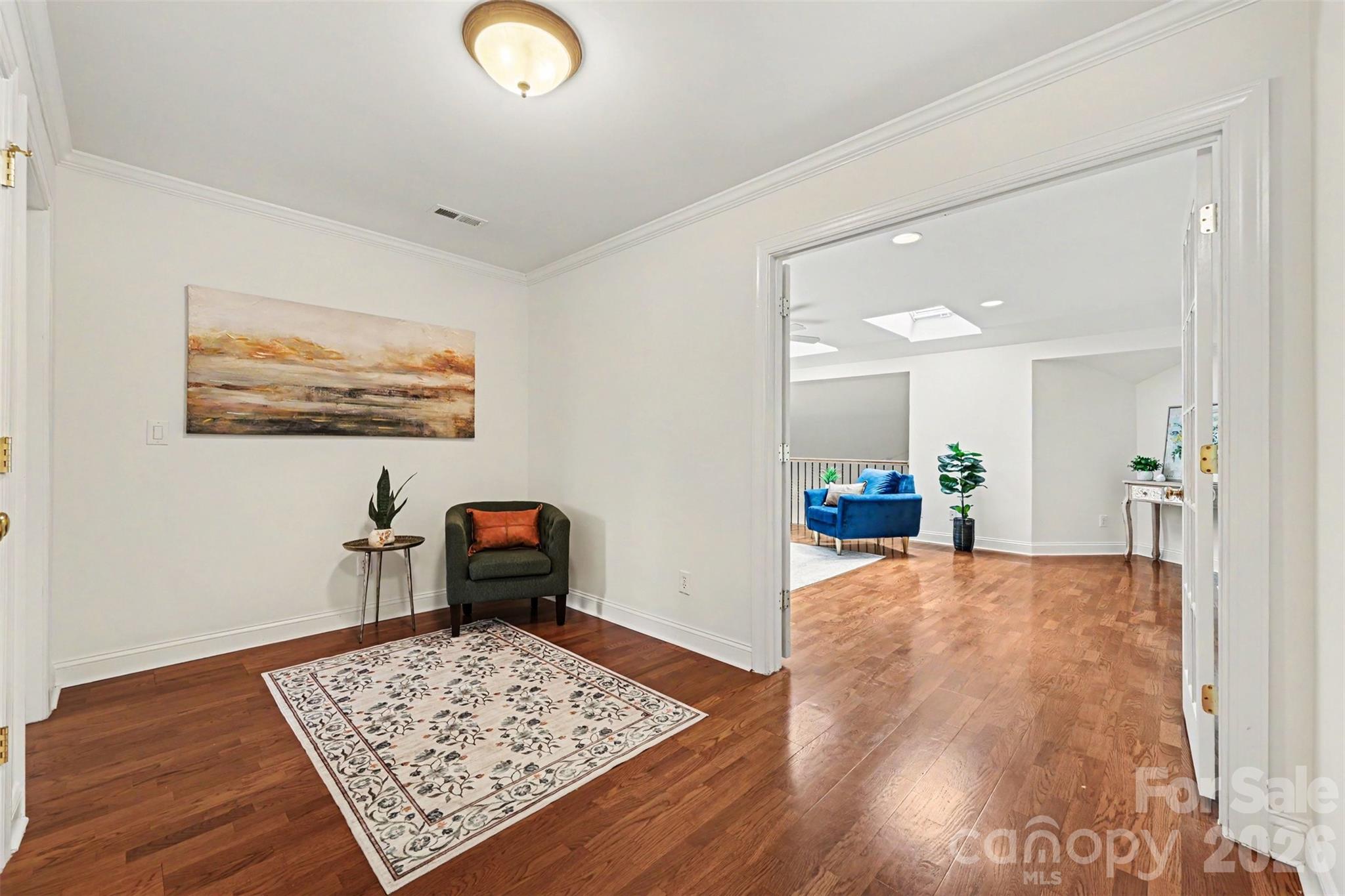 7526 Bluestar Lane