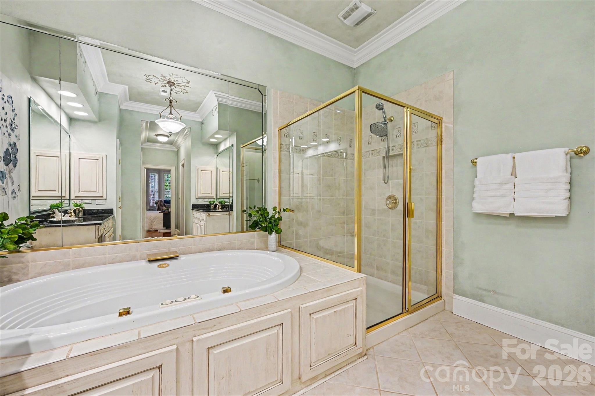 7526 Bluestar Lane