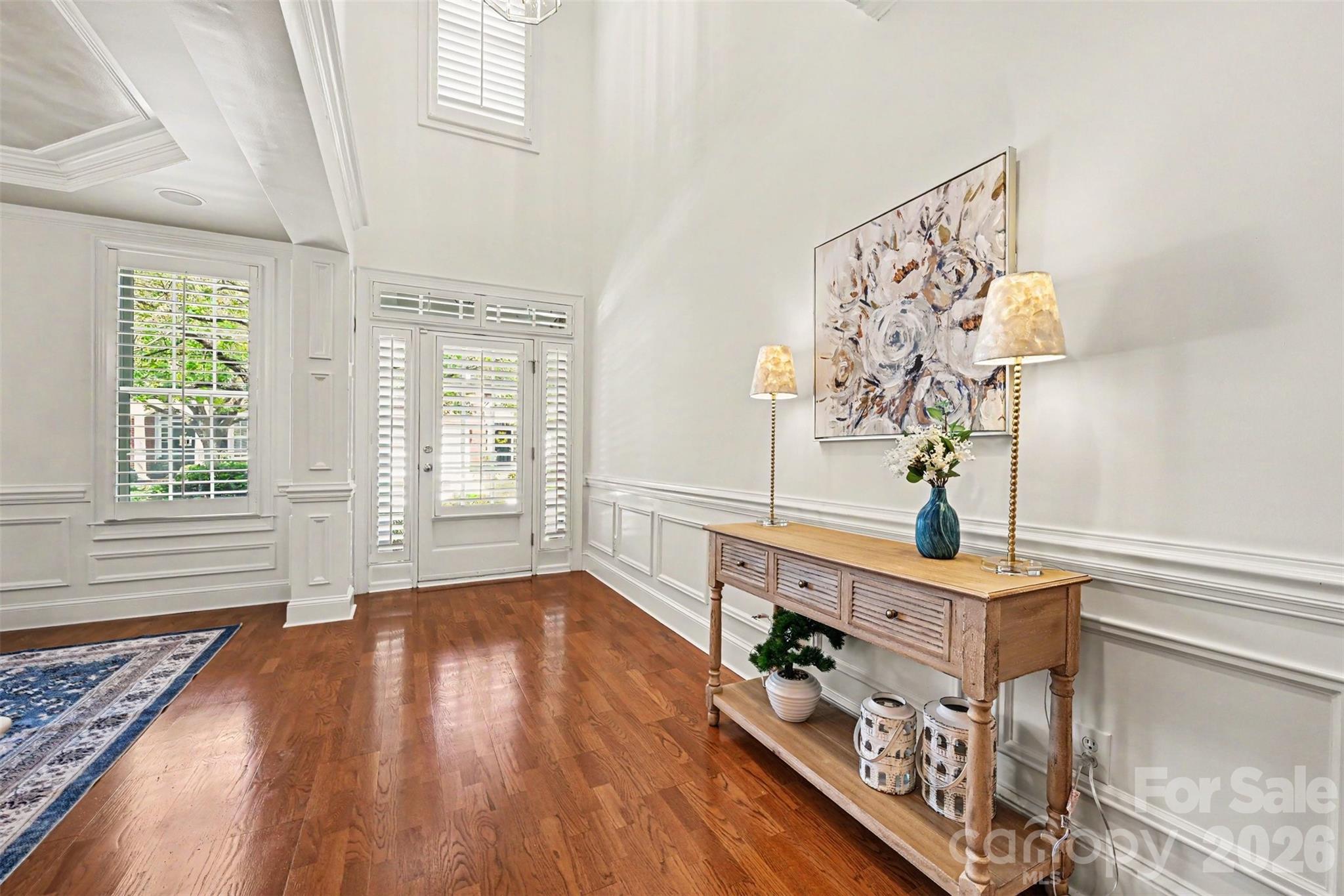7526 Bluestar Lane