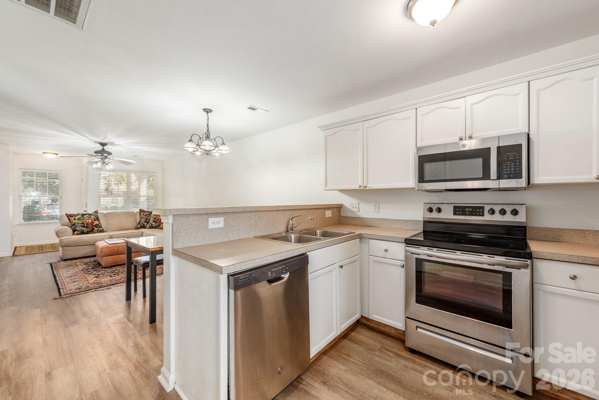 1423 Jasper Ridge Drive