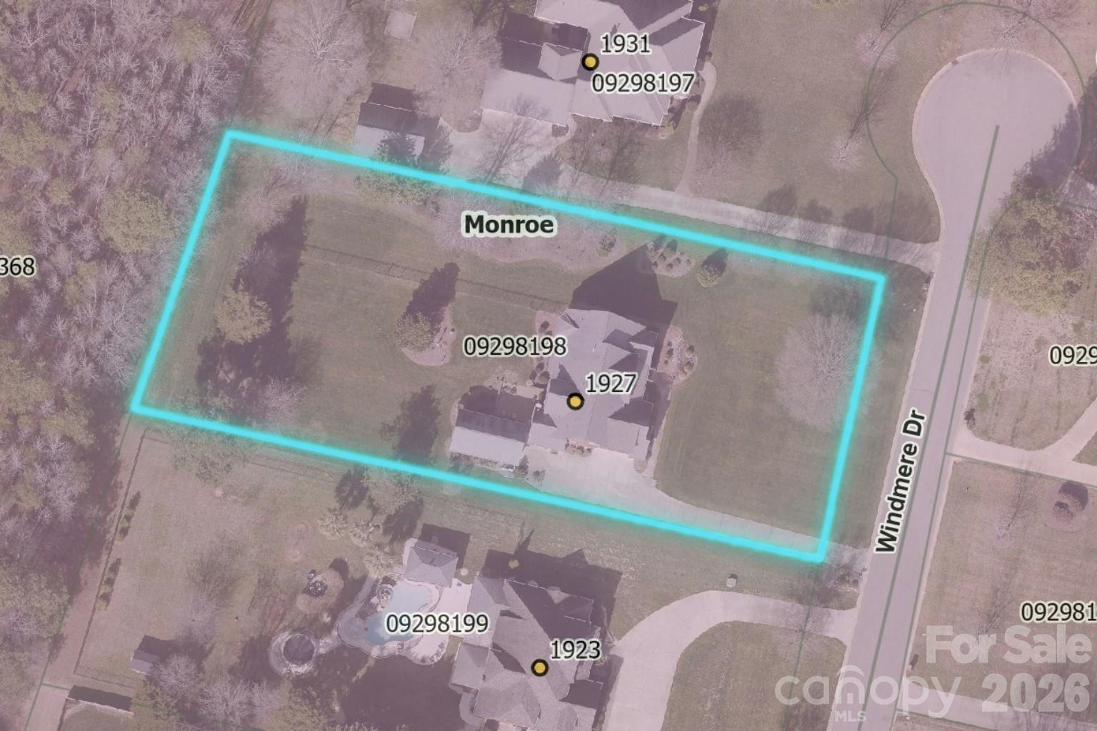 1927 Windmere Drive