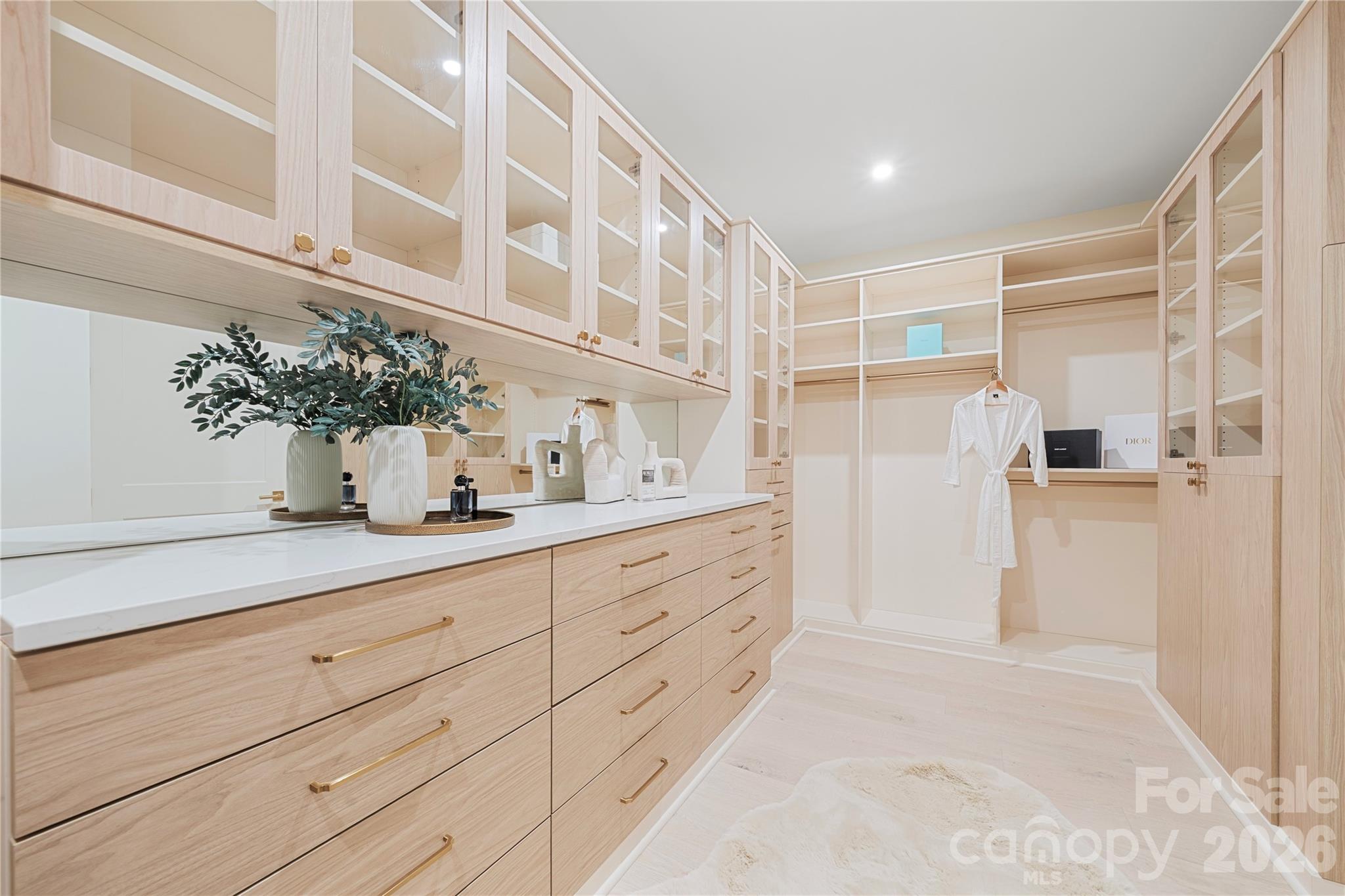 409 Queens Road Unit: 503
