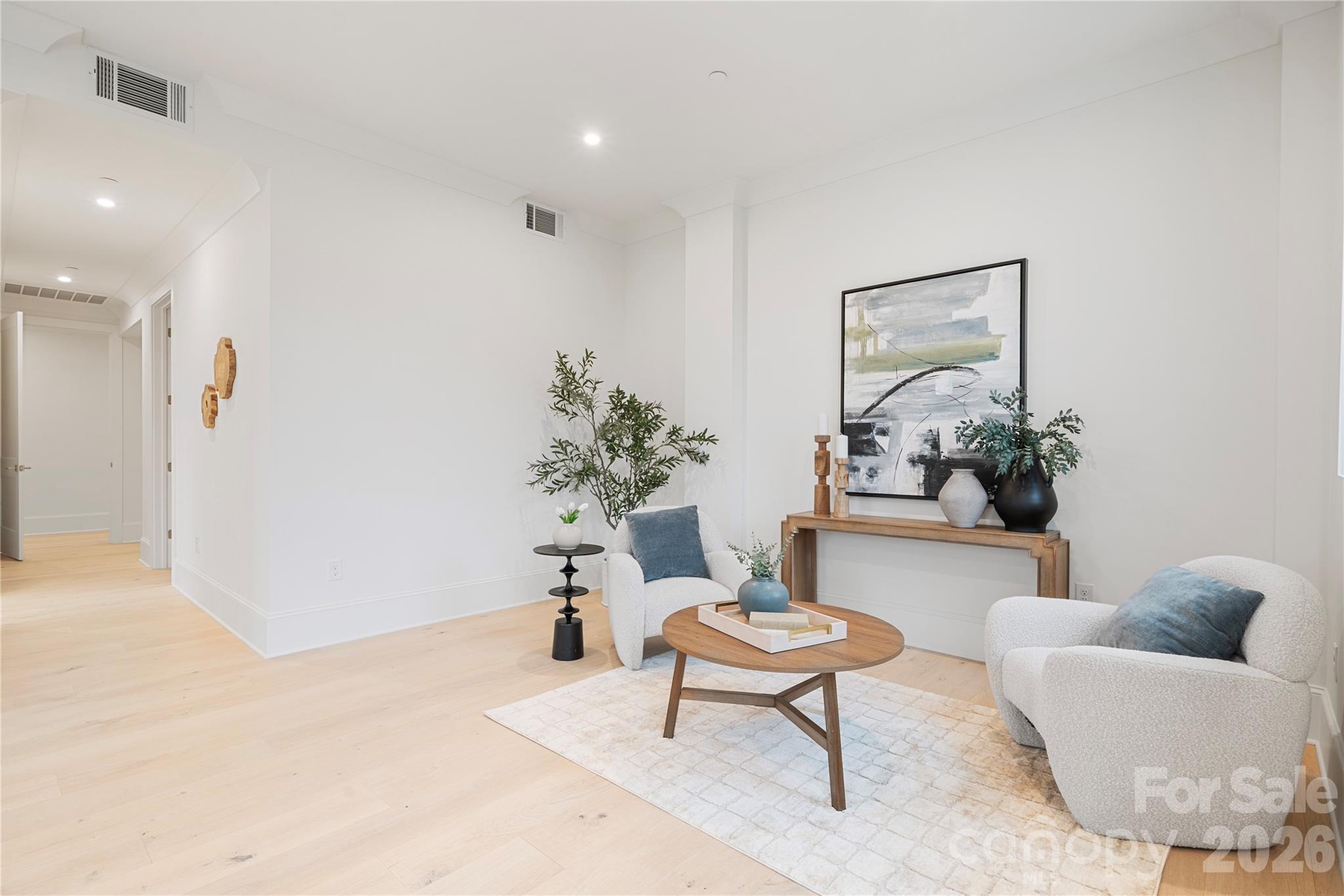 409 Queens Road Unit: 503