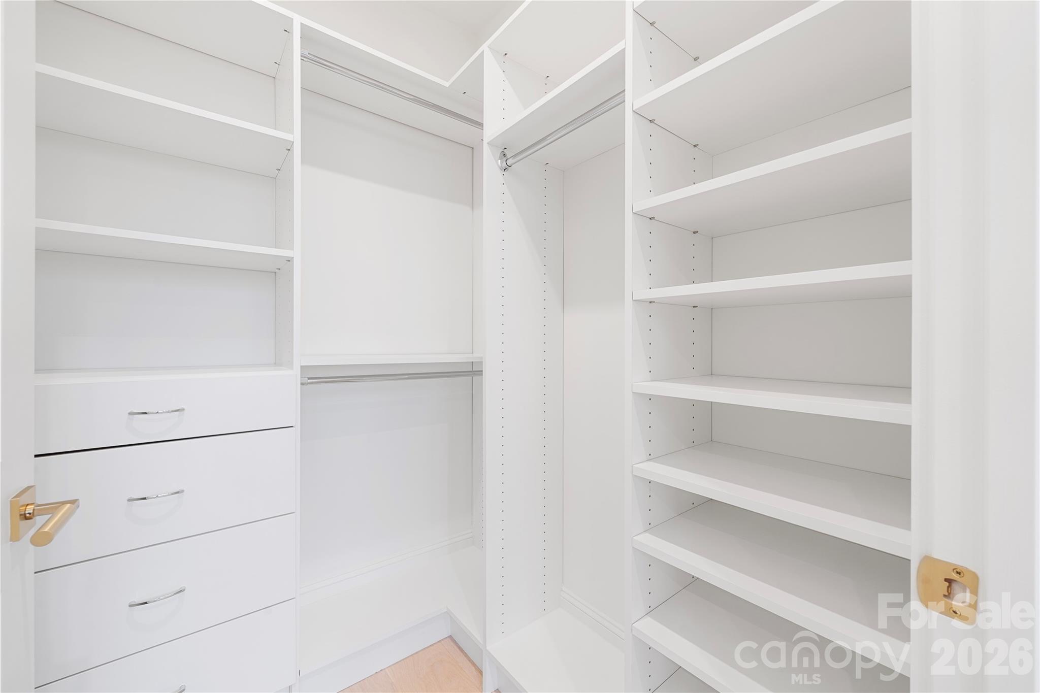 409 Queens Road Unit: 503