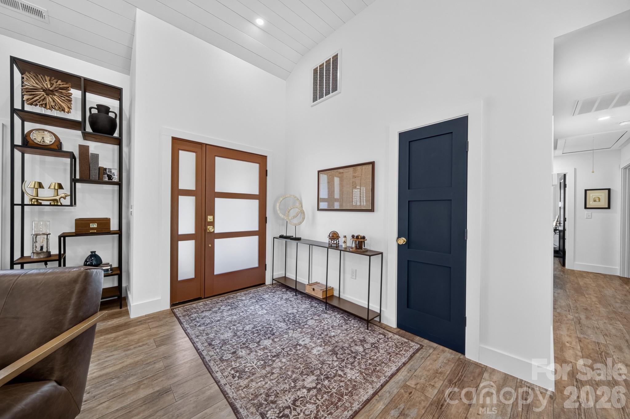 2021 Lynbridge Drive