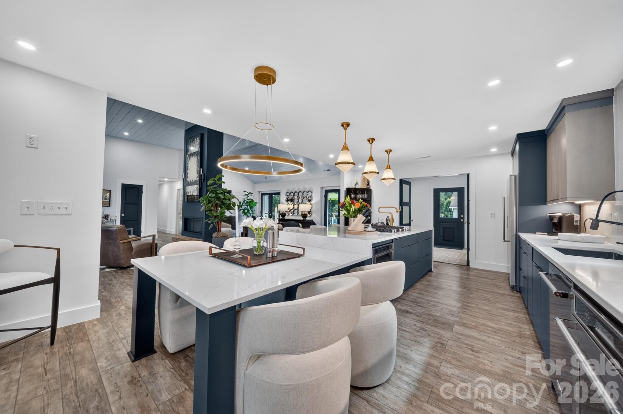 2021 Lynbridge Drive