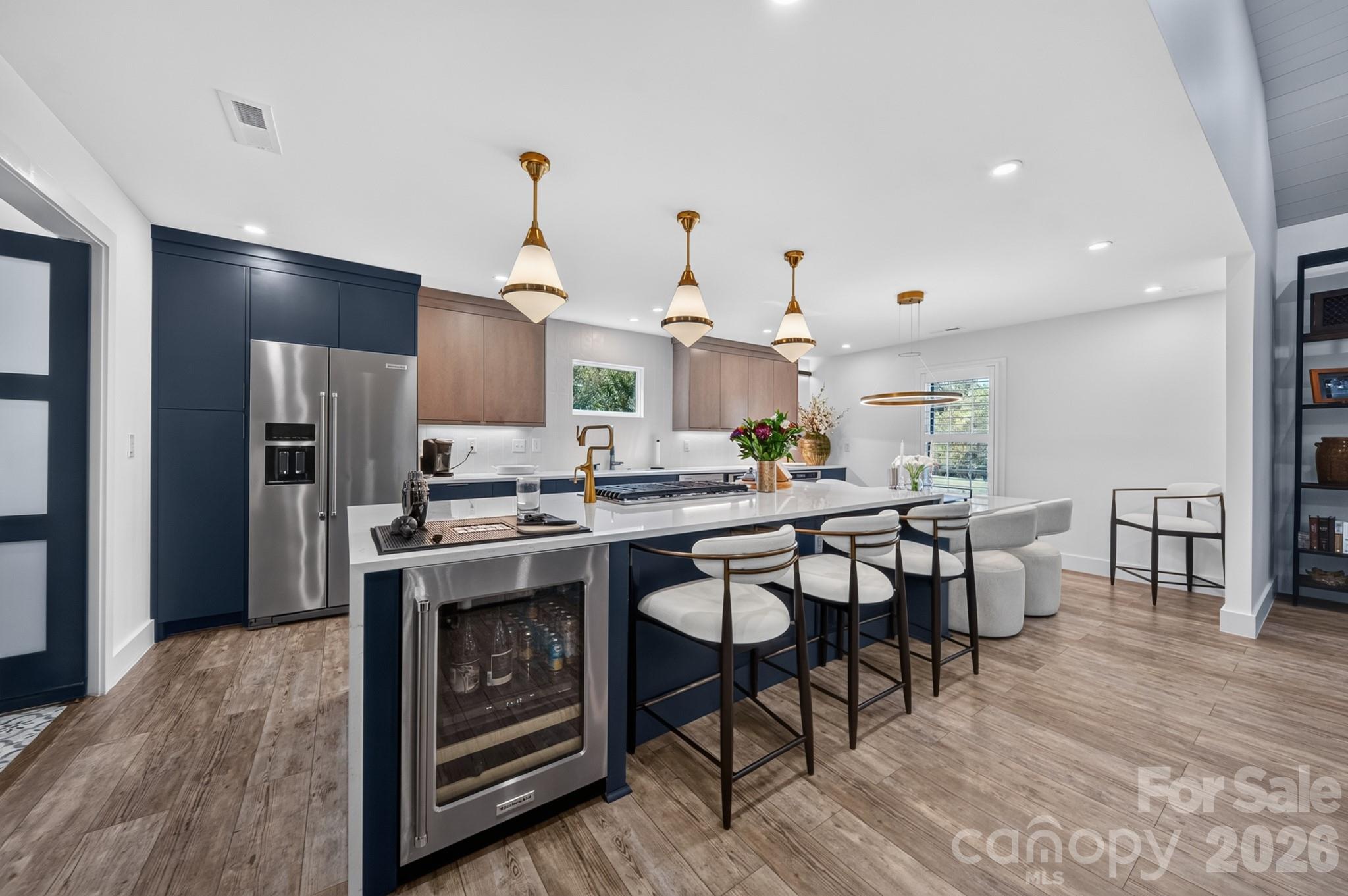 2021 Lynbridge Drive