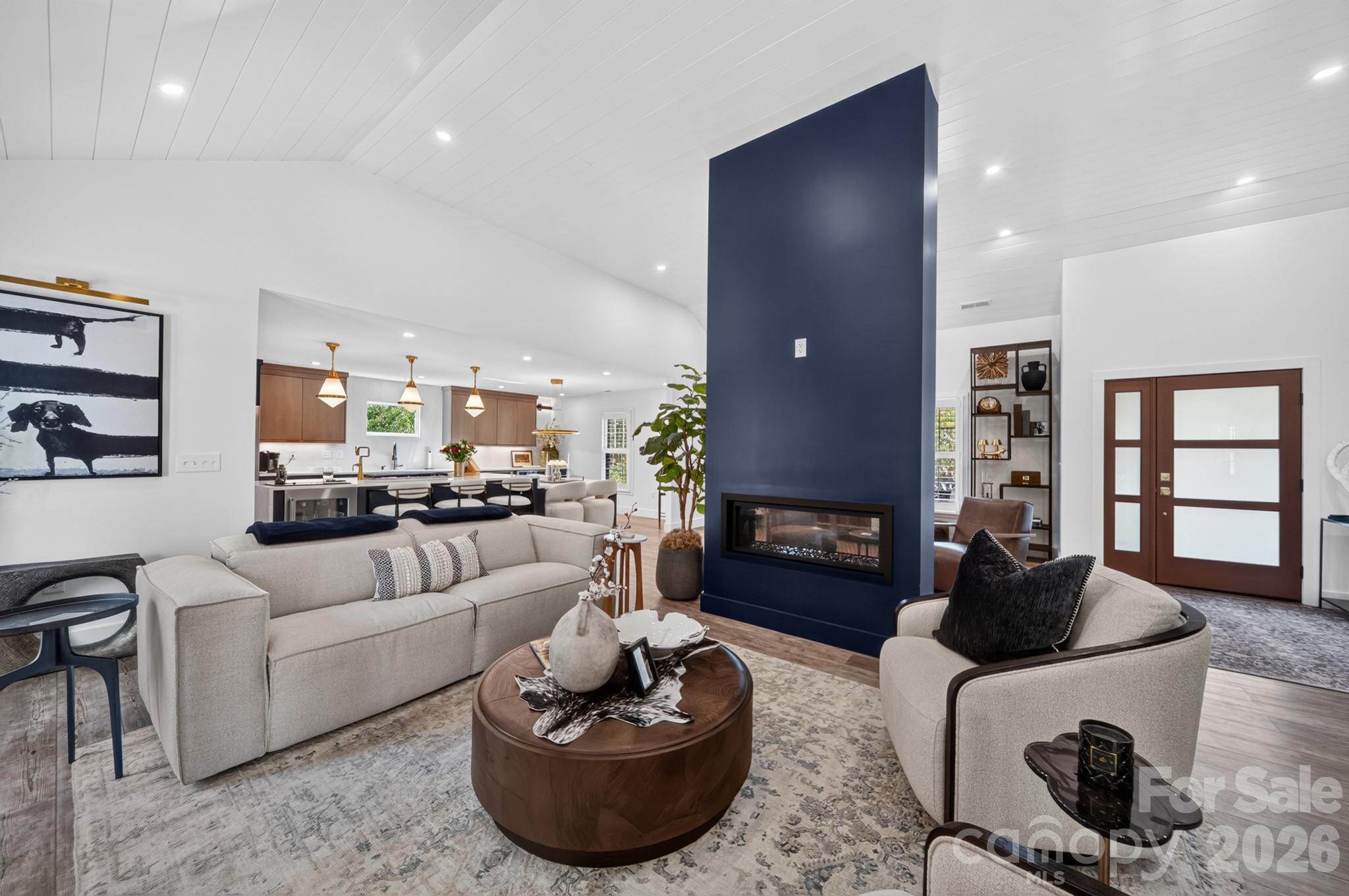 2021 Lynbridge Drive