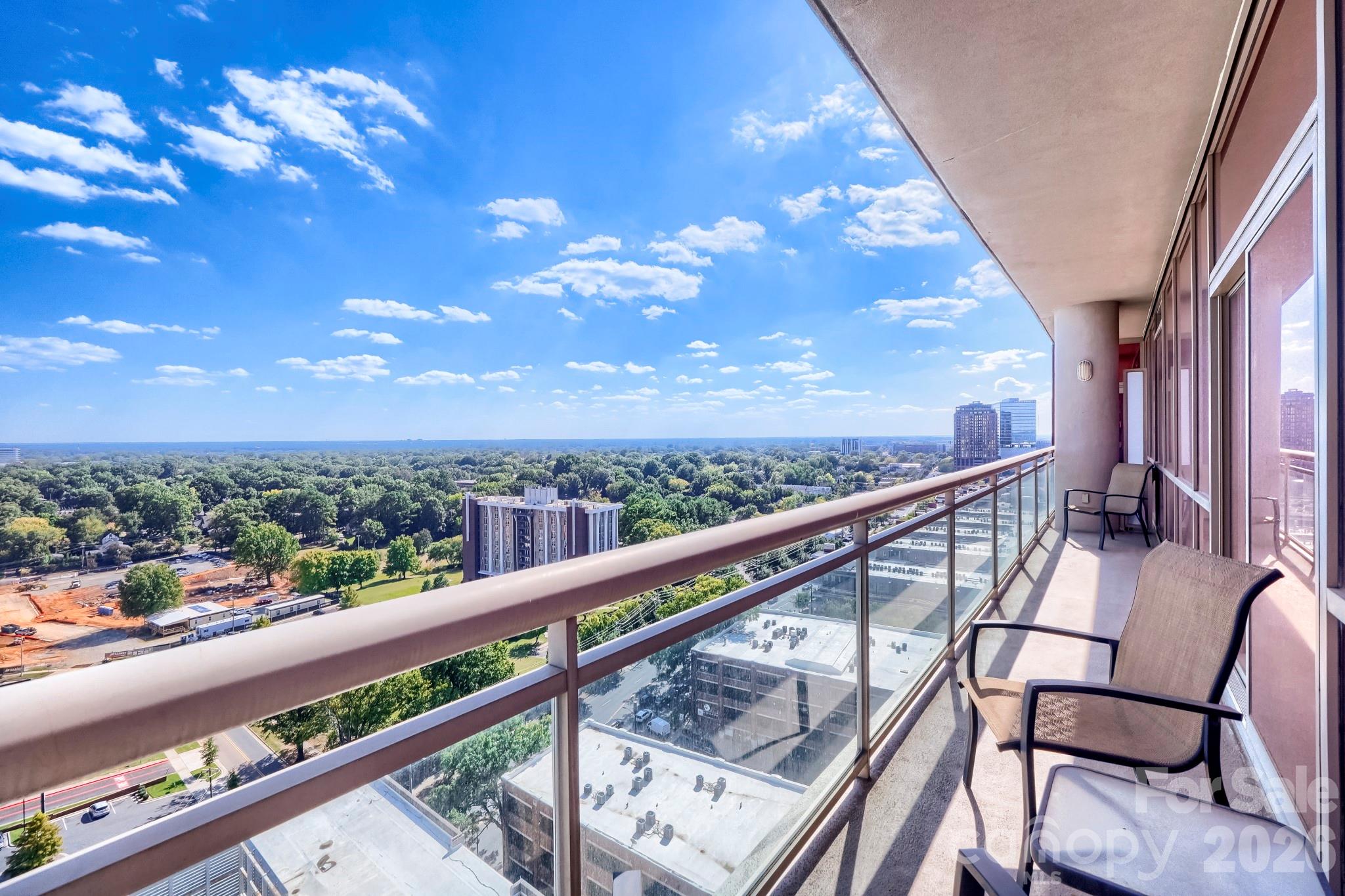 315 Arlington Avenue Unit: 1902