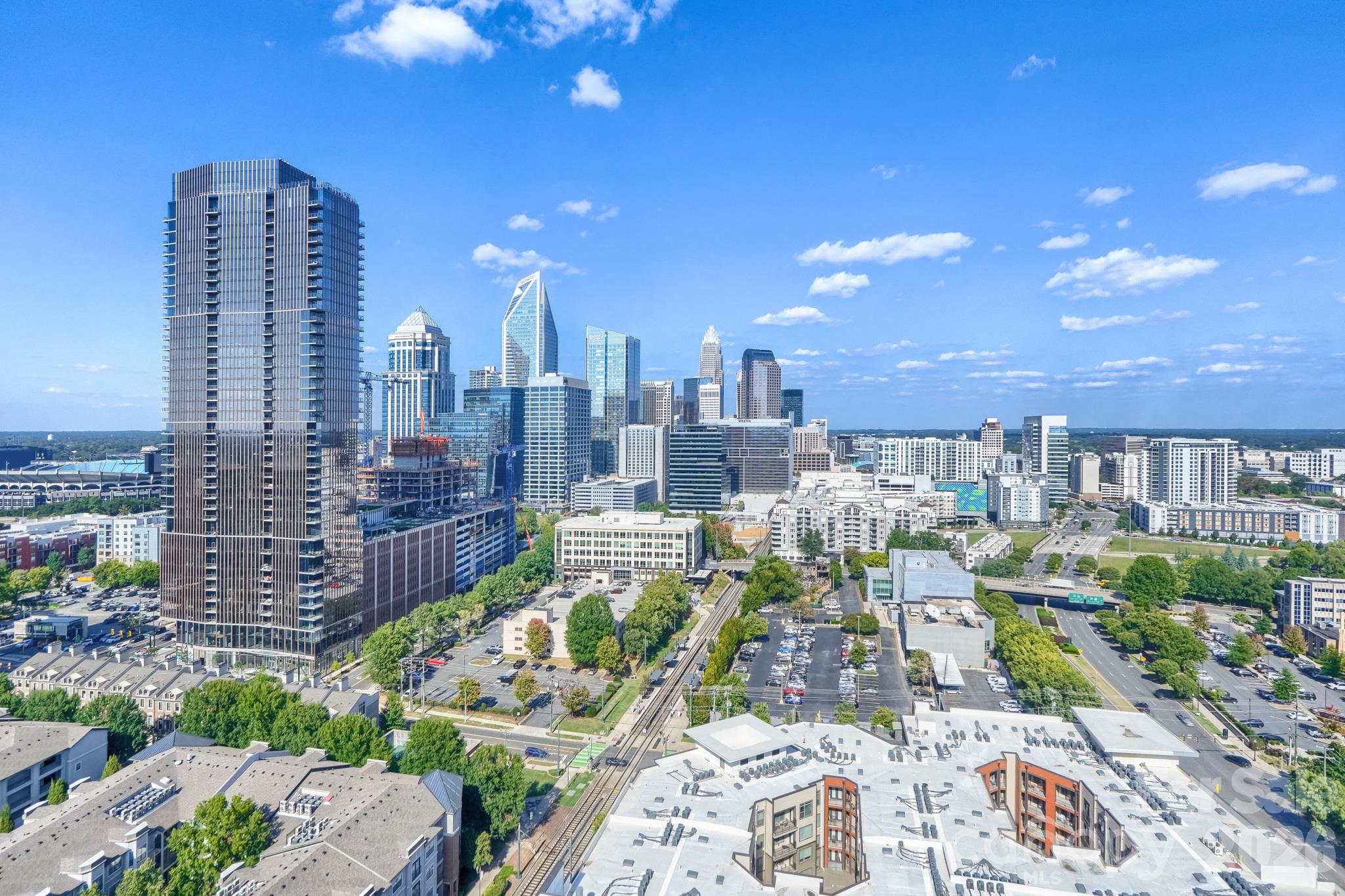 315 Arlington Avenue Unit: 1902