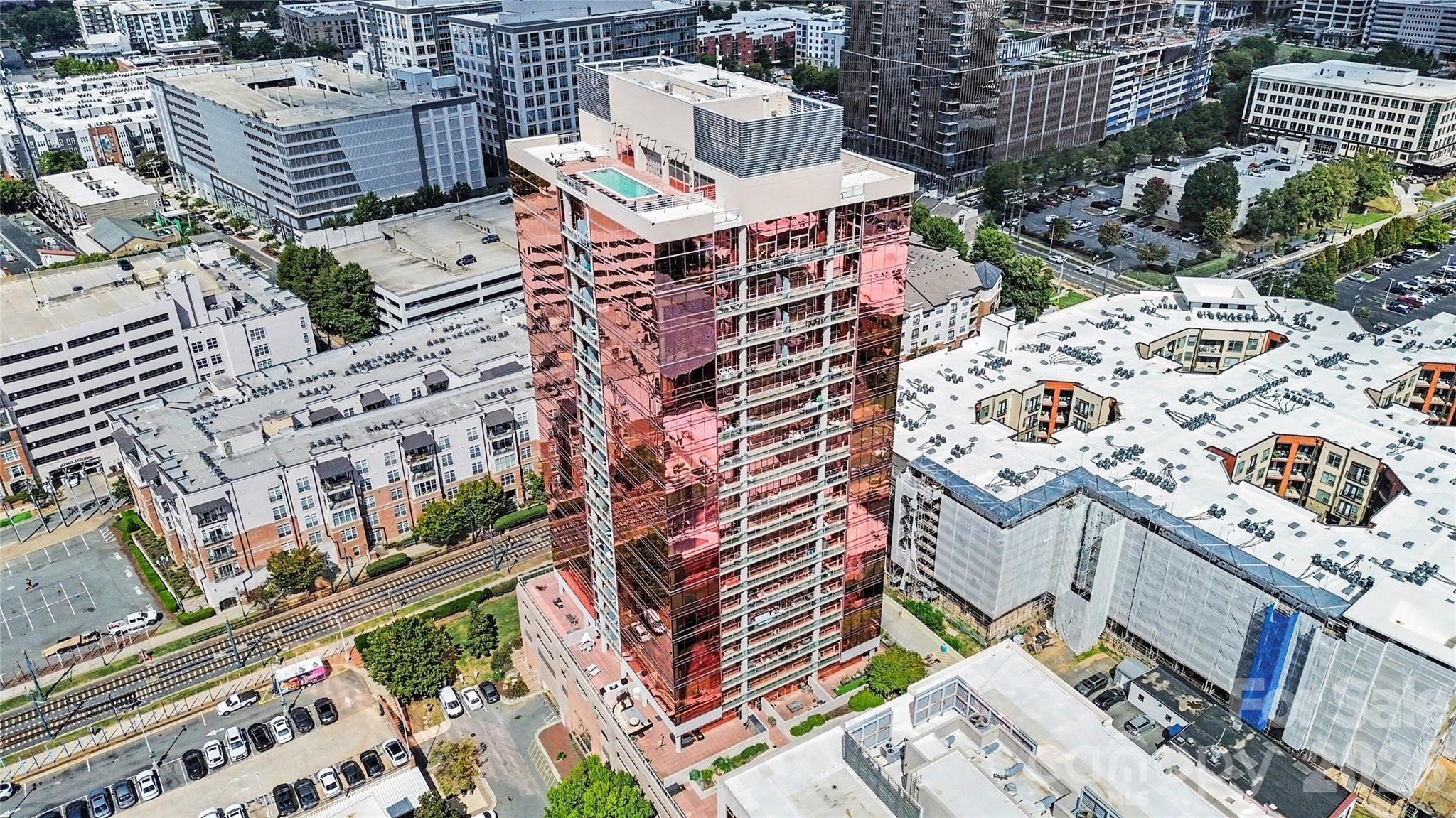 315 Arlington Avenue Unit: 1902
