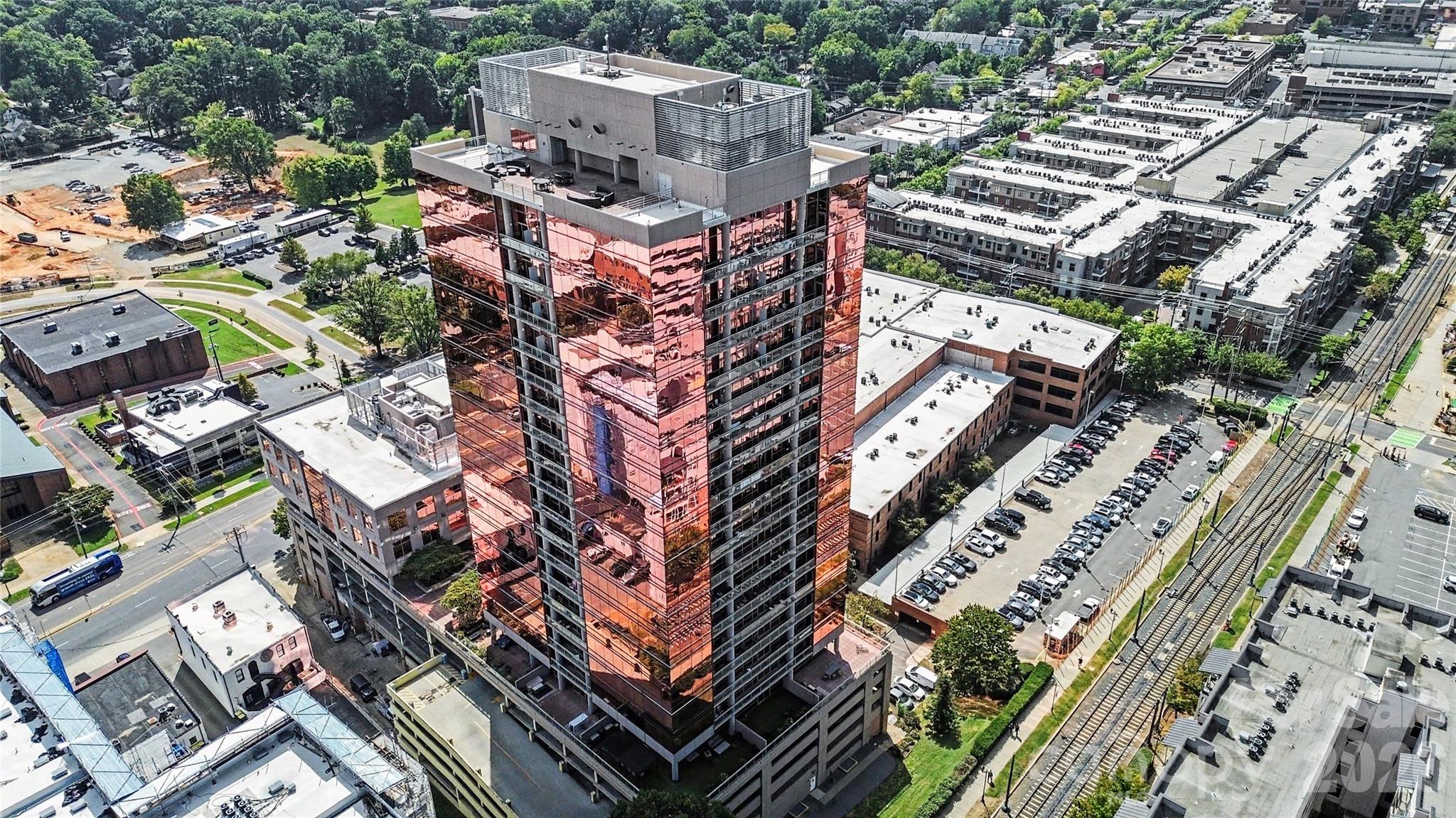 315 Arlington Avenue Unit: 1902