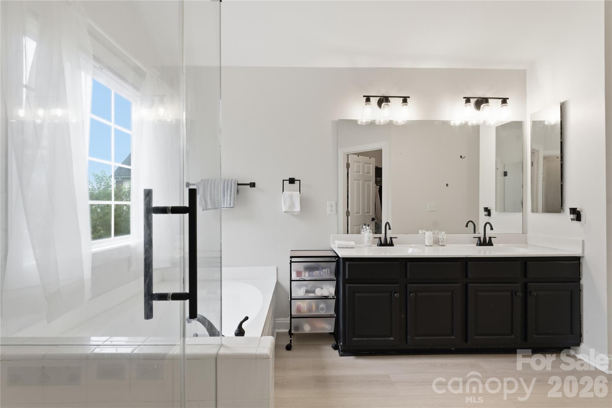 10513 Orchid Hill Lane