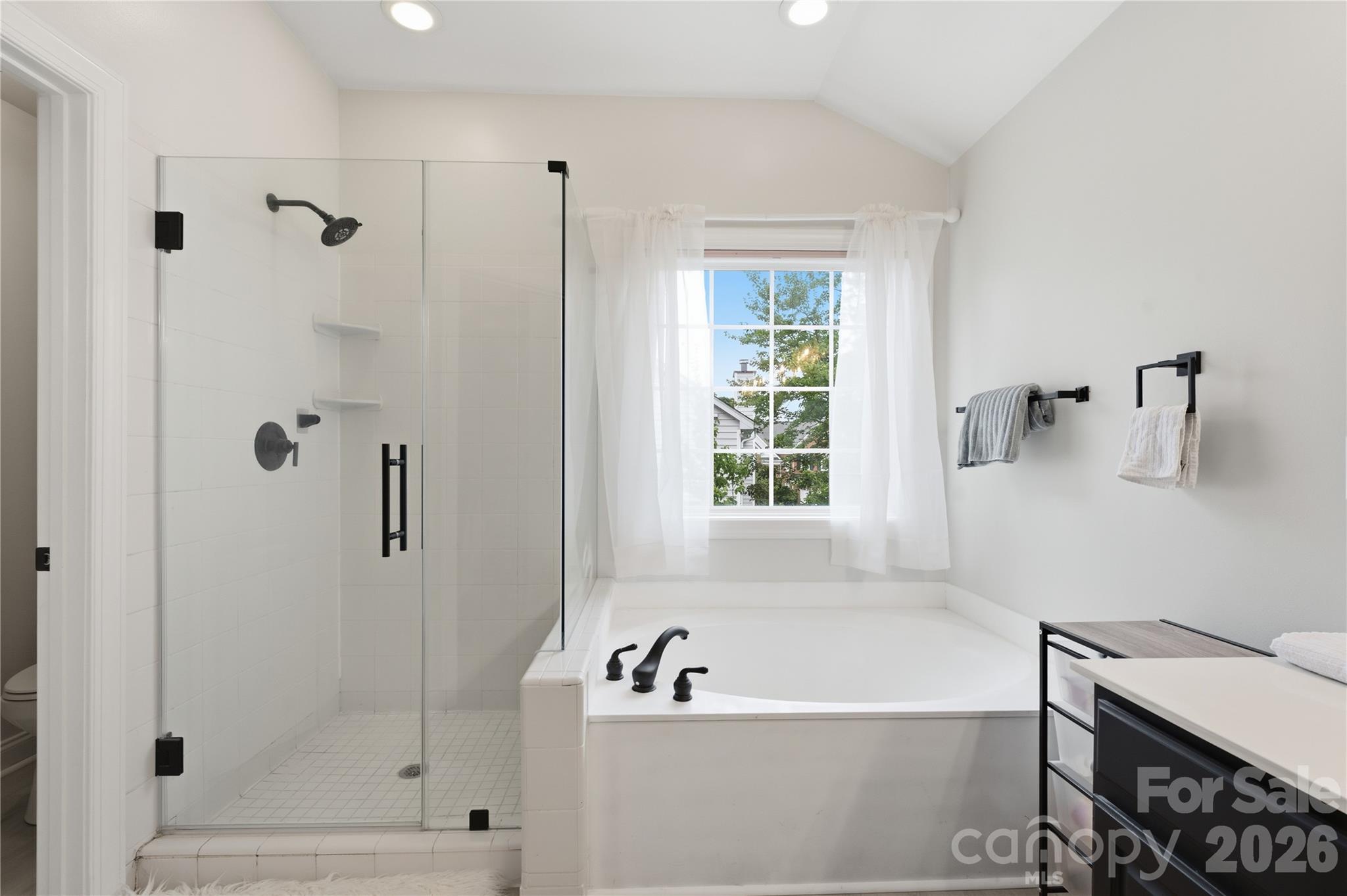 10513 Orchid Hill Lane