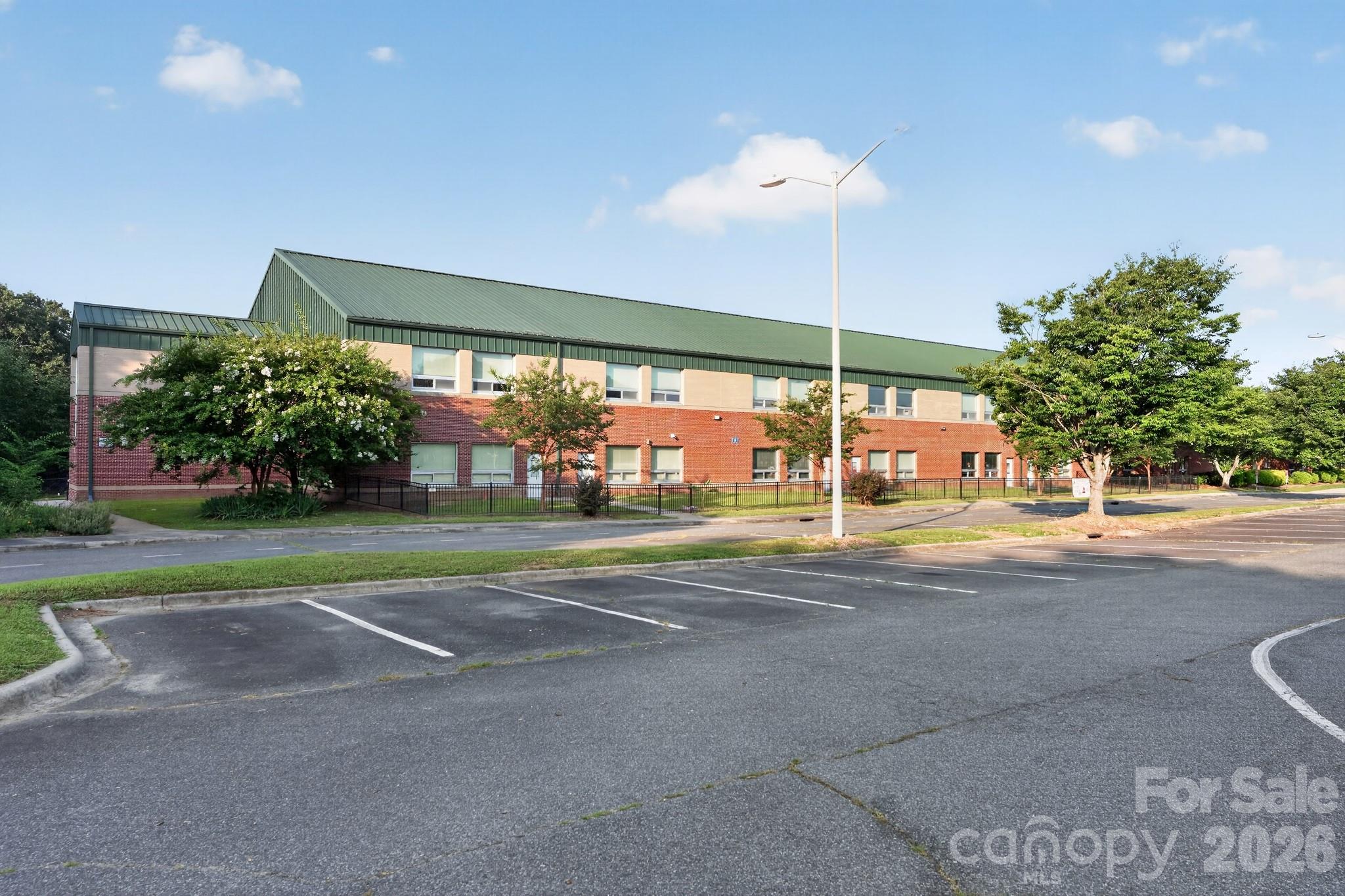 10513 Orchid Hill Lane