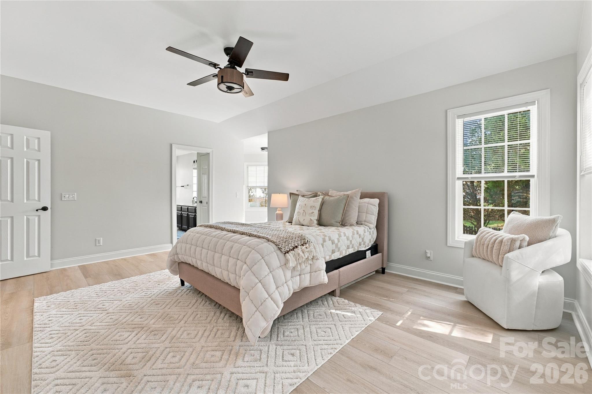 10513 Orchid Hill Lane