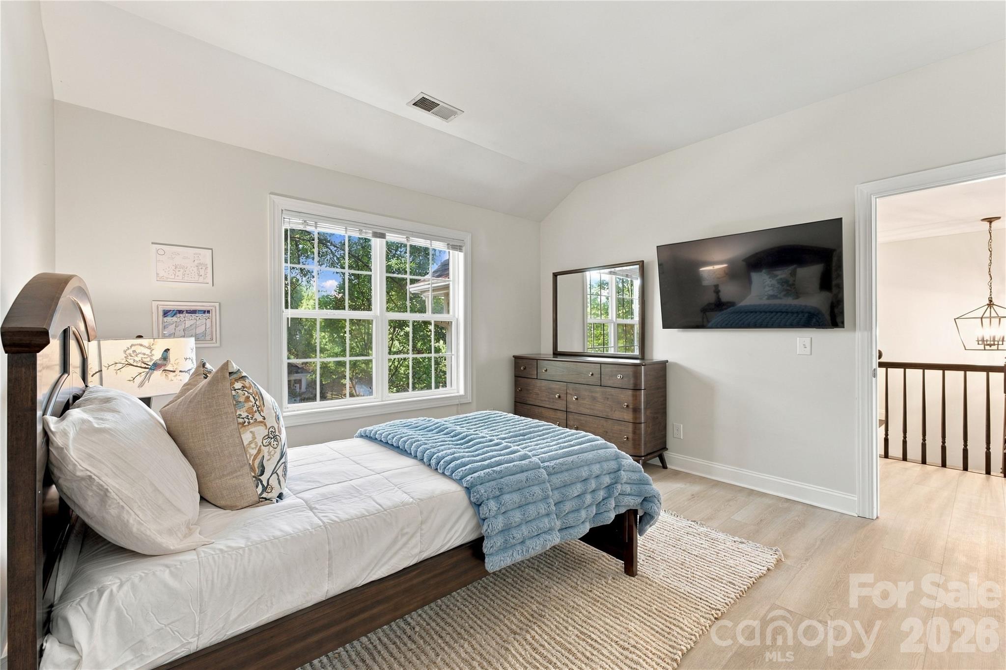 10513 Orchid Hill Lane