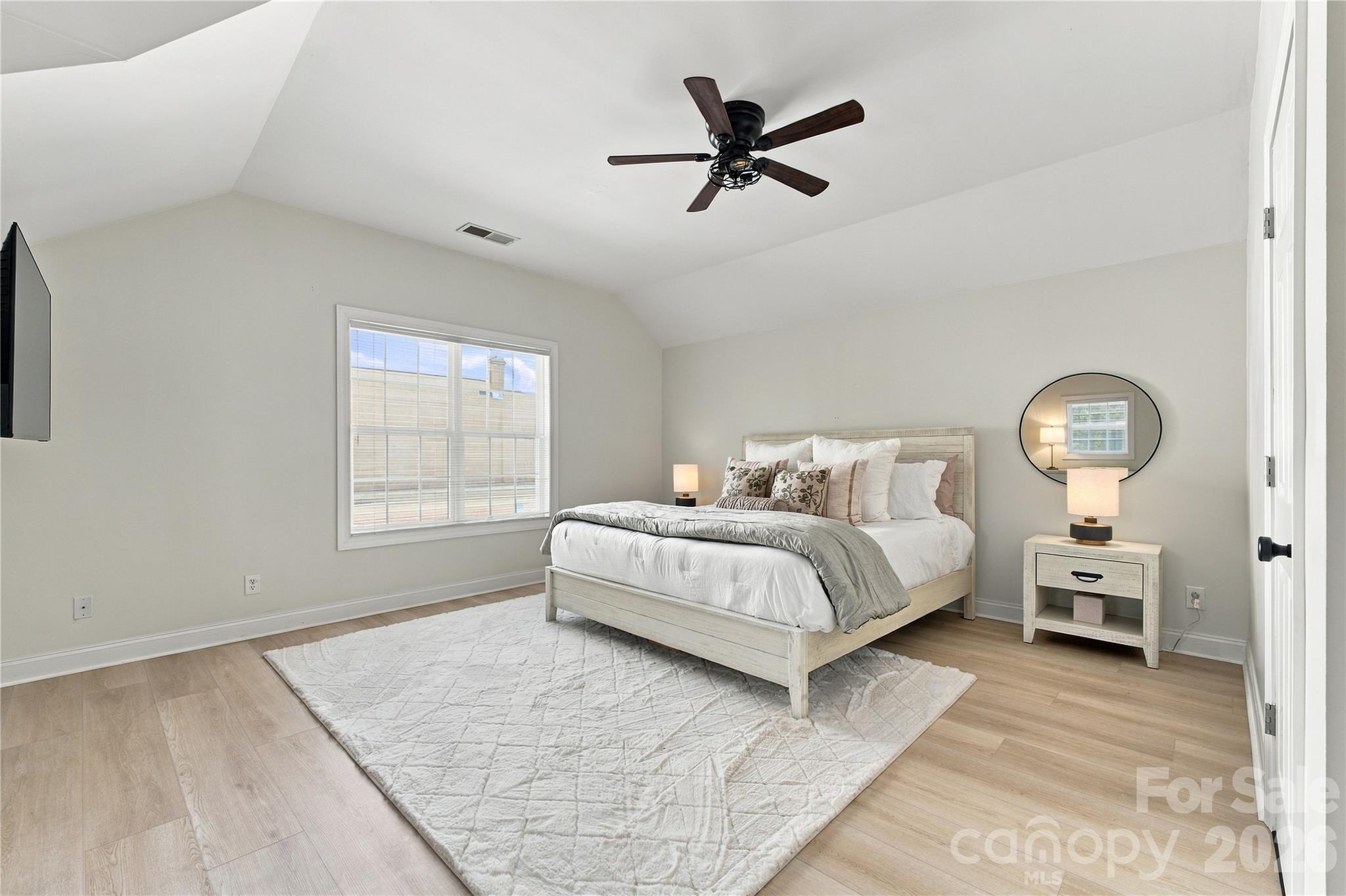 10513 Orchid Hill Lane