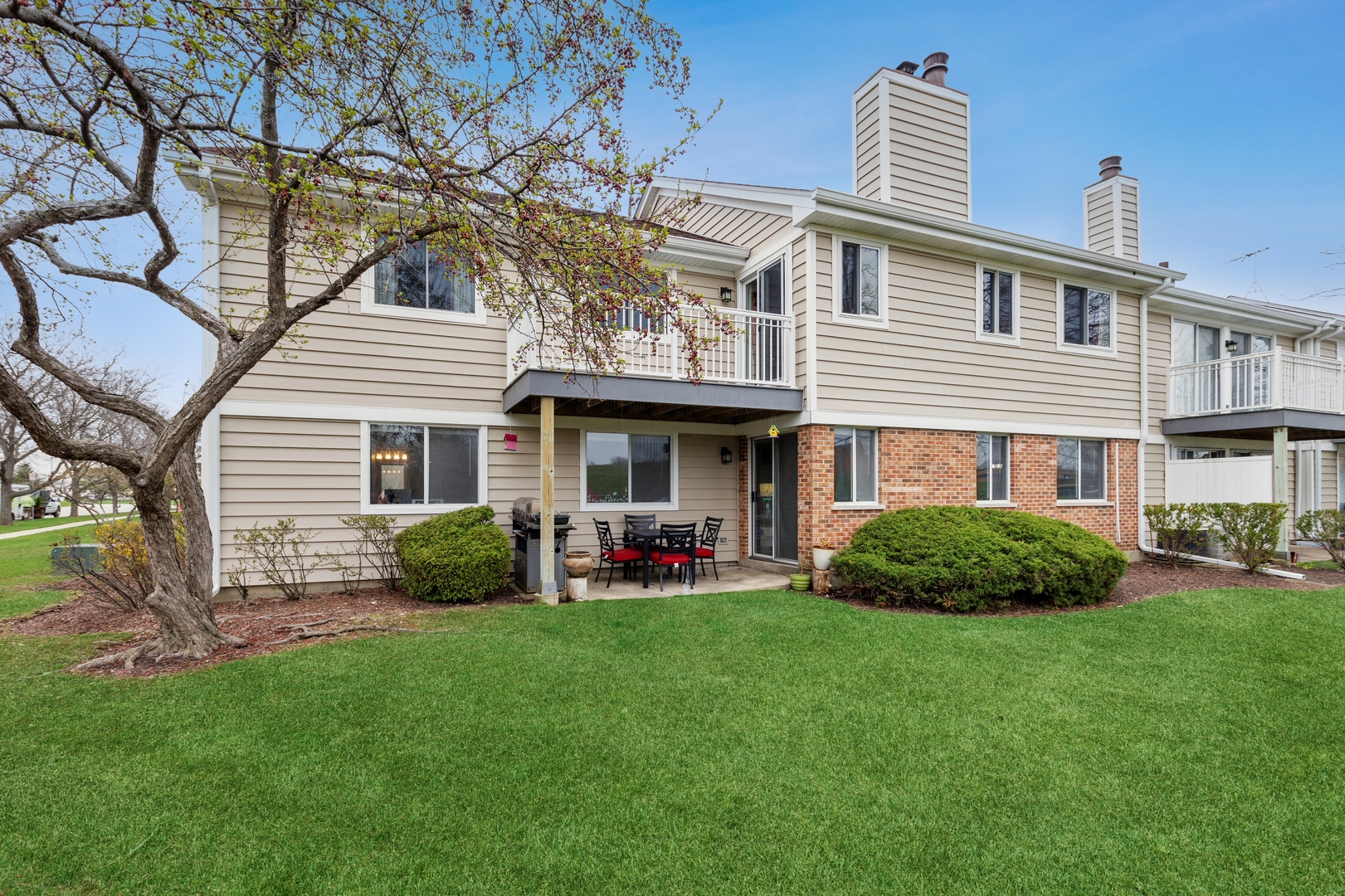 602 HANOVER Court Unit: 1Z