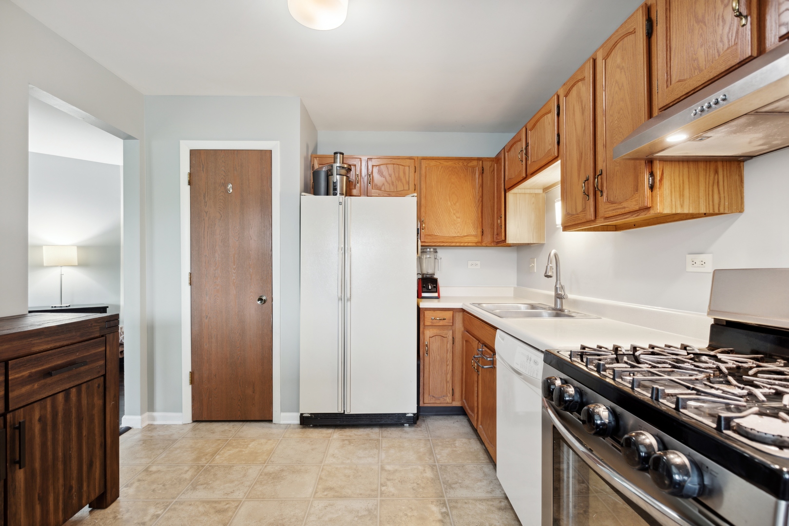 602 HANOVER Court Unit: 1Z