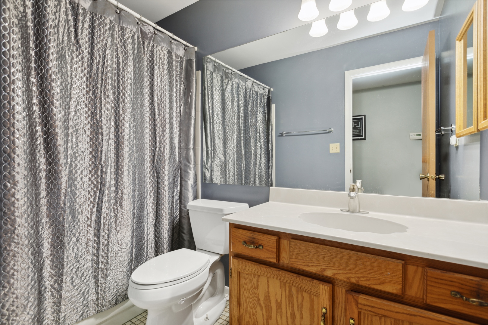 602 HANOVER Court Unit: 1Z