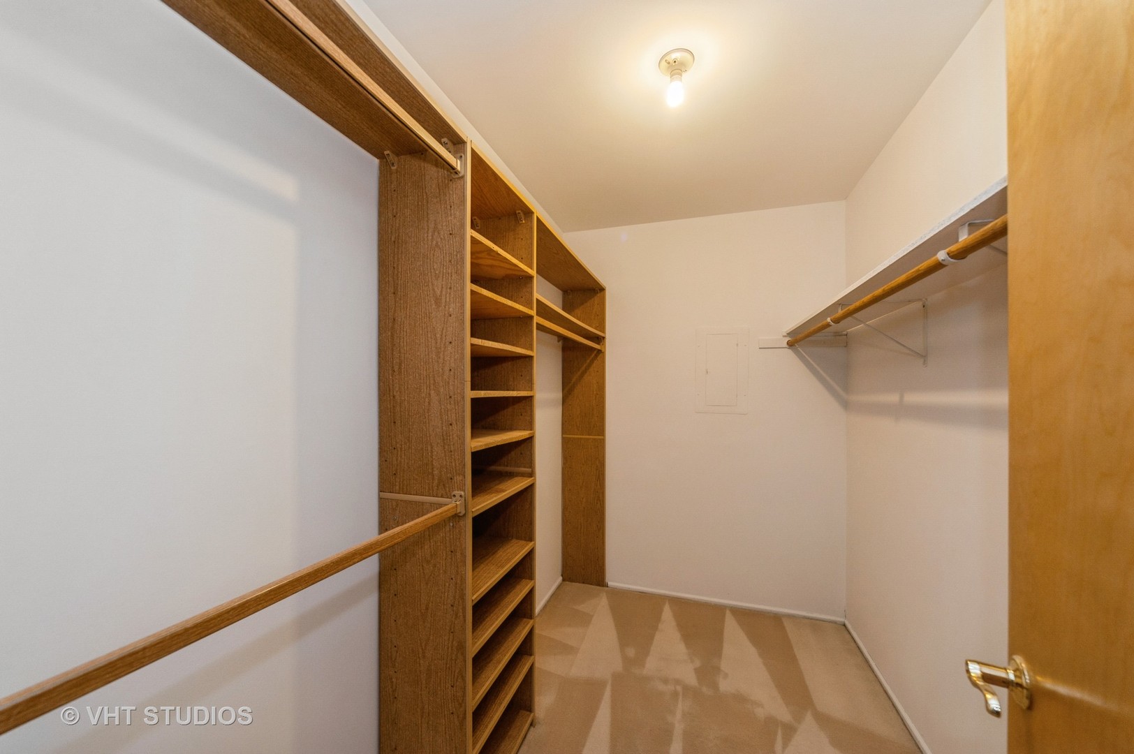 3300 N Carriageway Drive Unit: 318