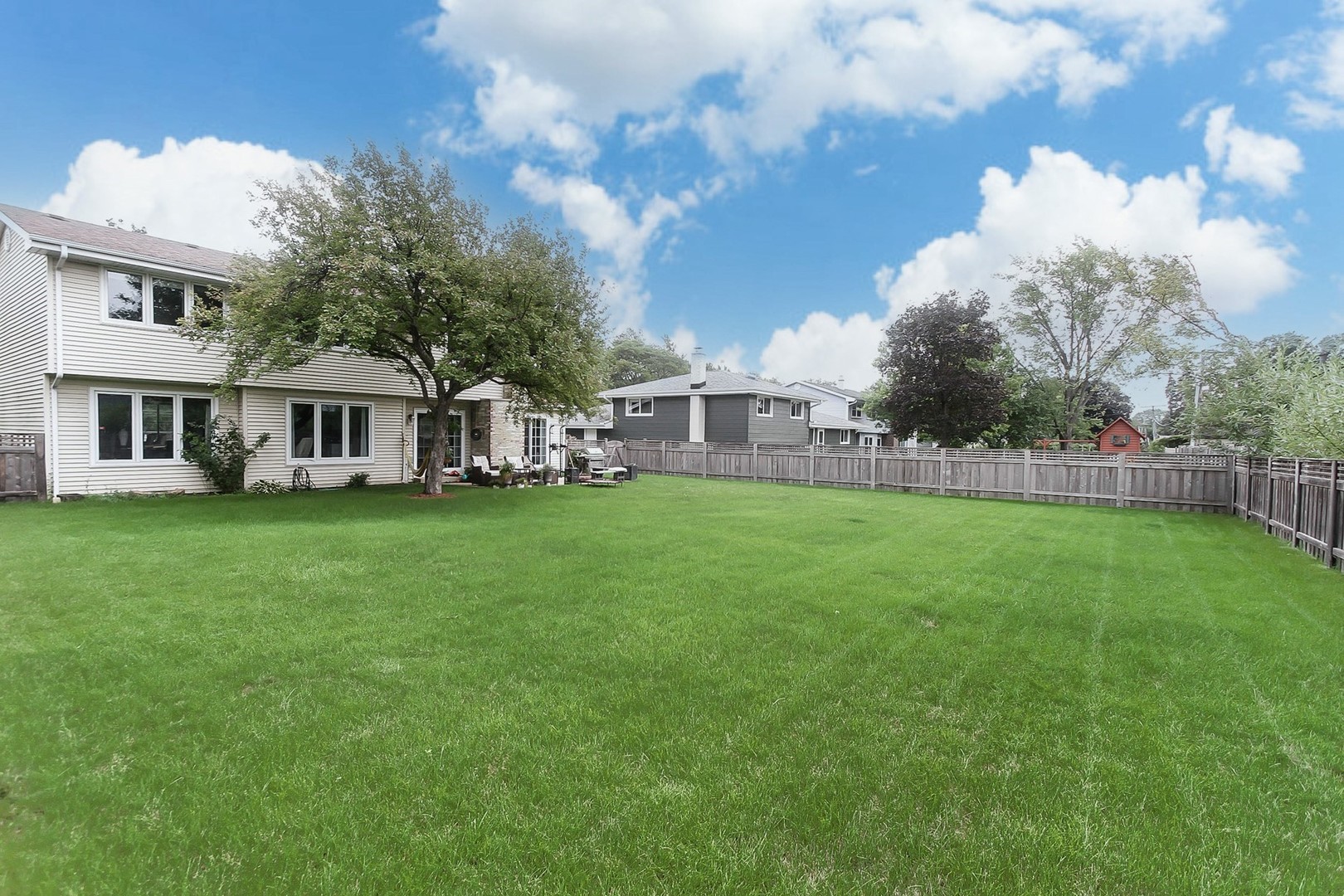 1280 N Ashland Avenue