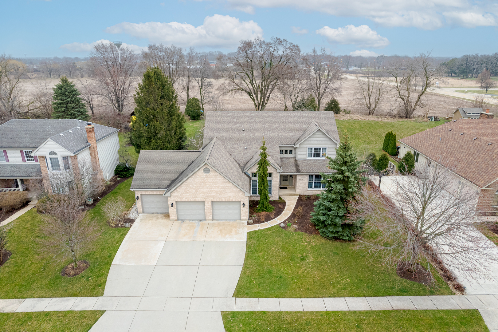 10570 Oakland Court