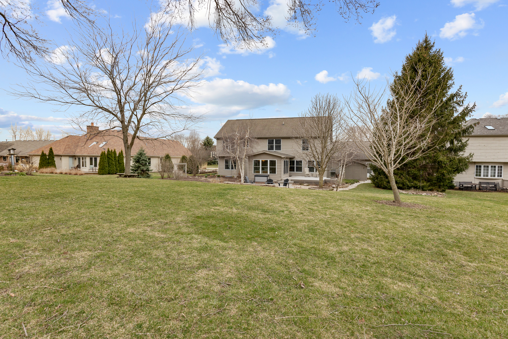 10570 Oakland Court