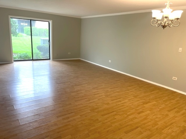 1255 N Sterling Avenue Unit: 106