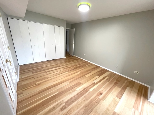 1255 N Sterling Avenue Unit: 106