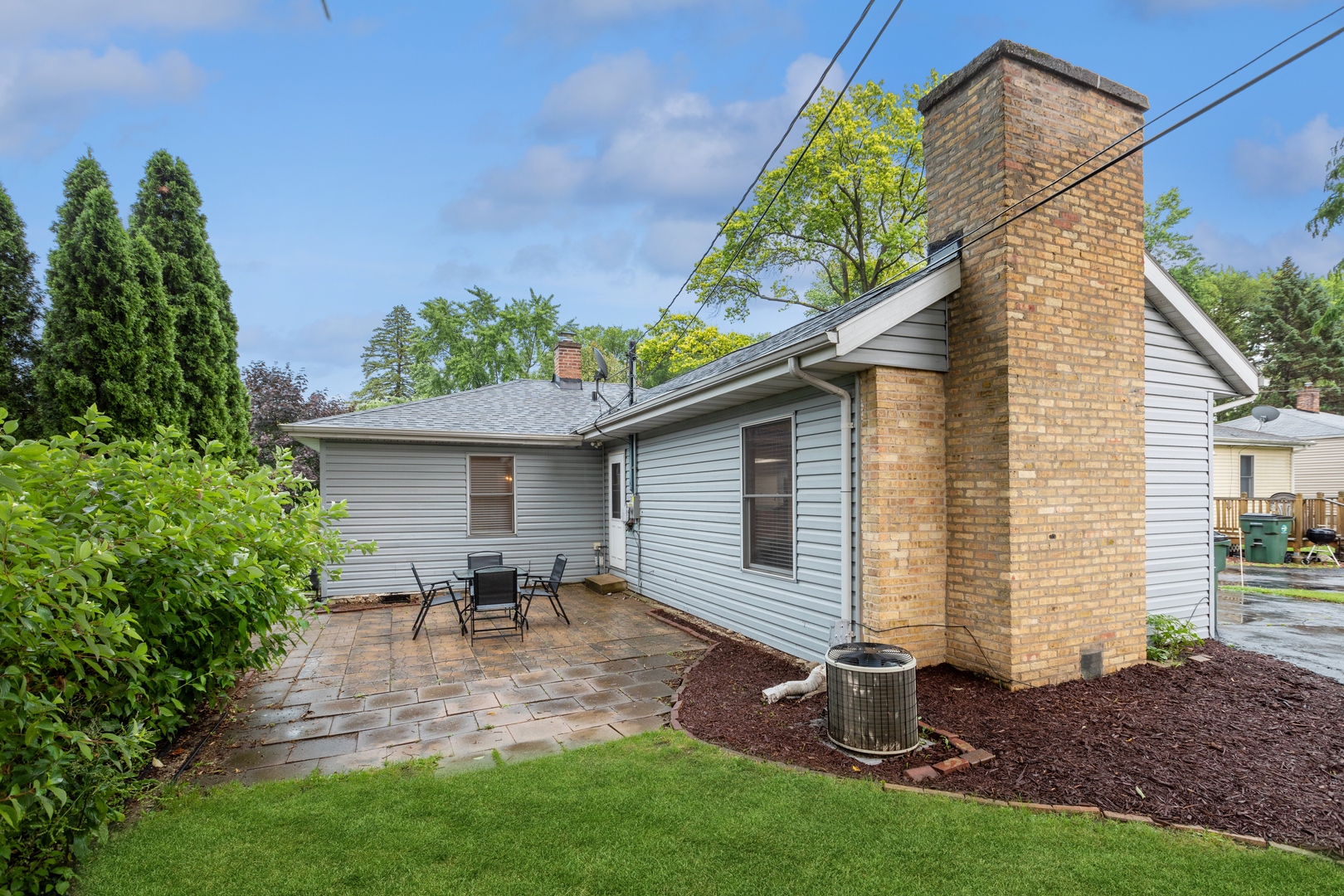 340 N Mozart Street