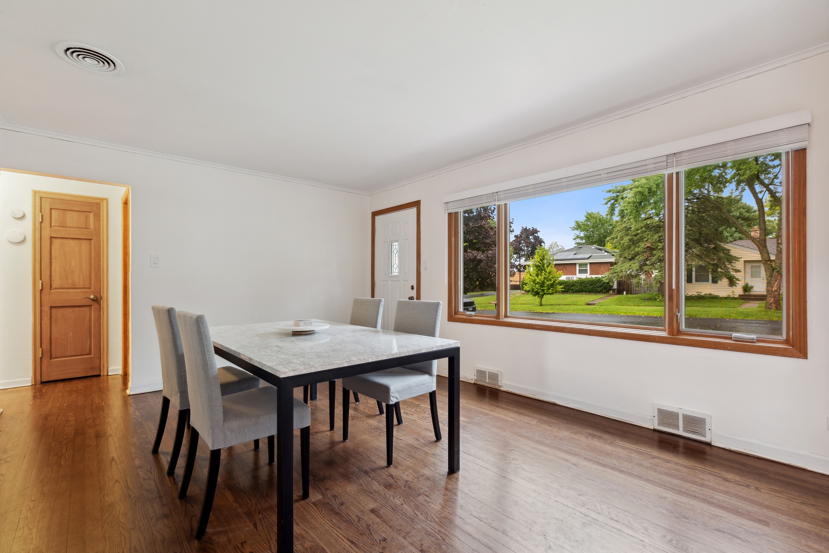 340 N Mozart Street