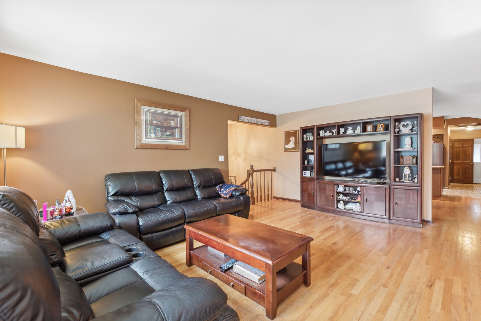 656 W EGGERDING Drive