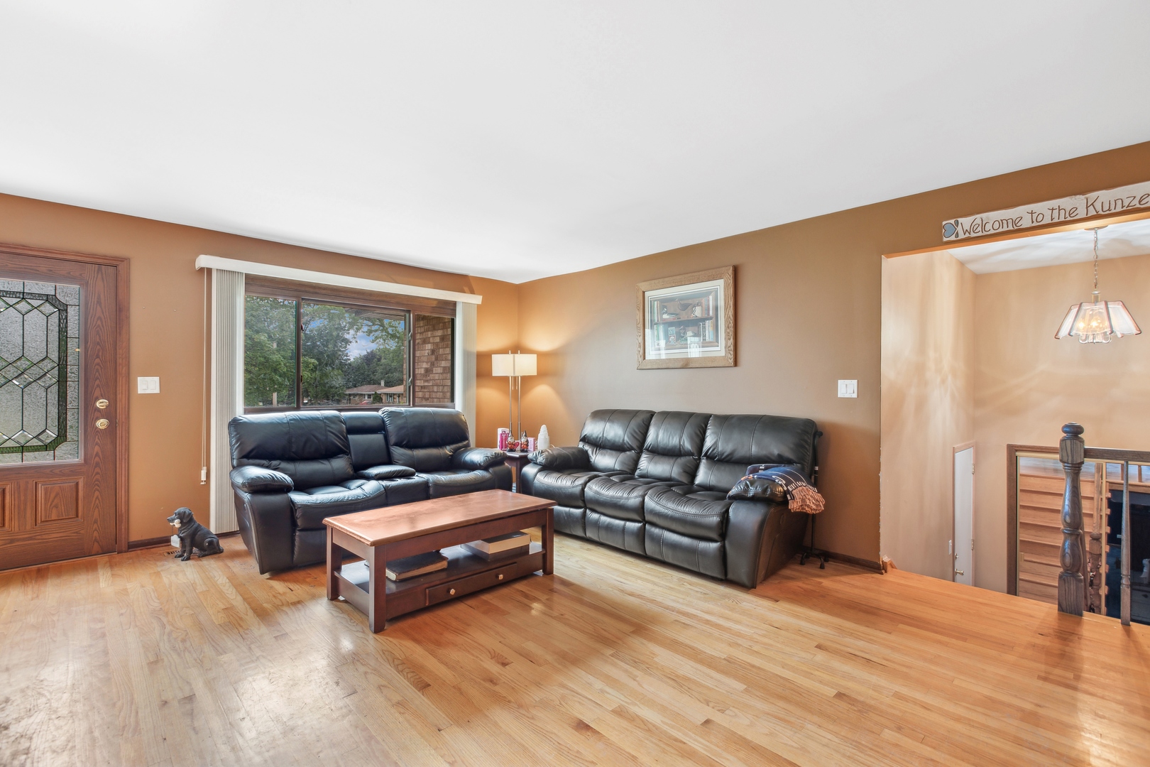 656 W EGGERDING Drive