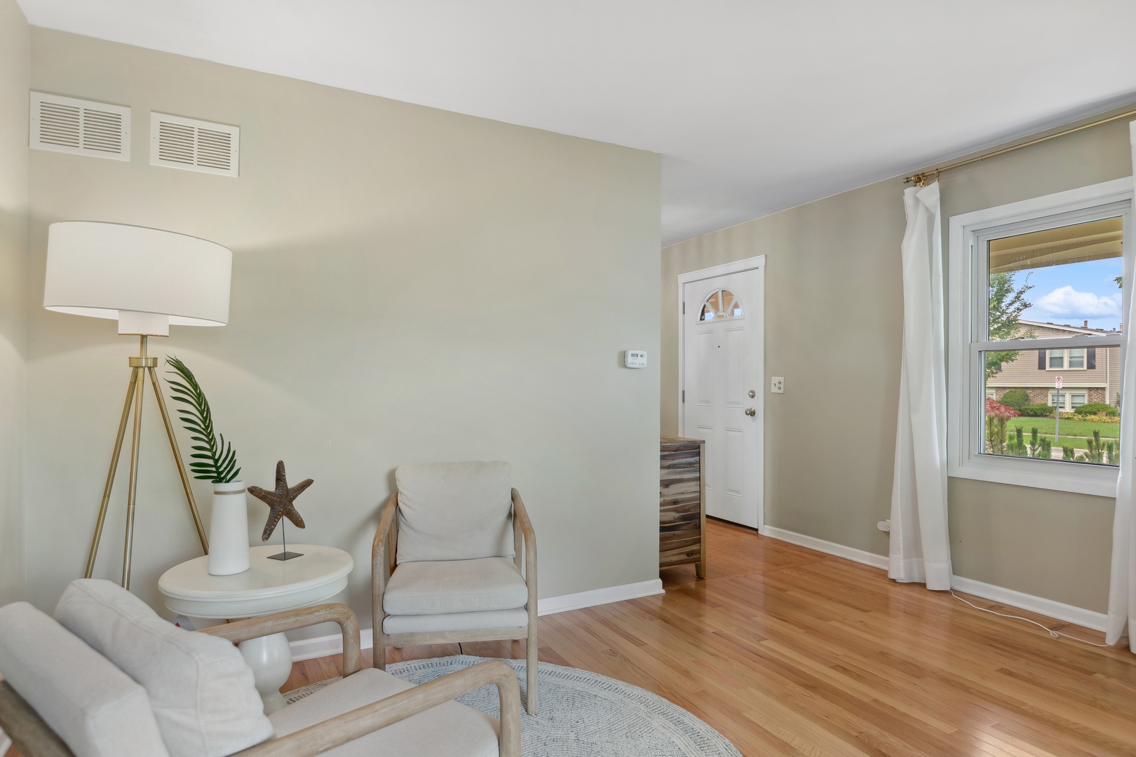 4320 Sandlewood Lane