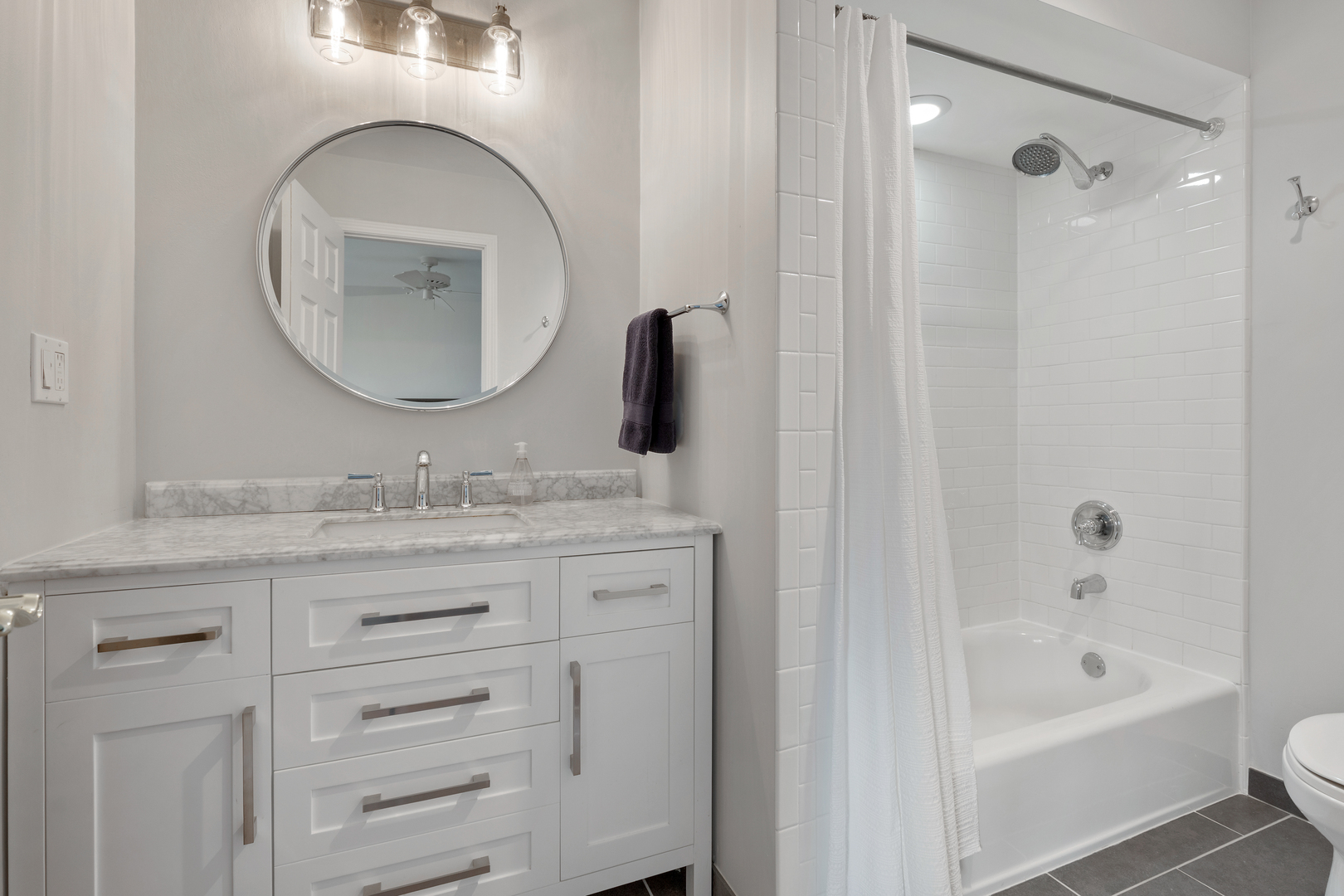 1112 Regency Lane
