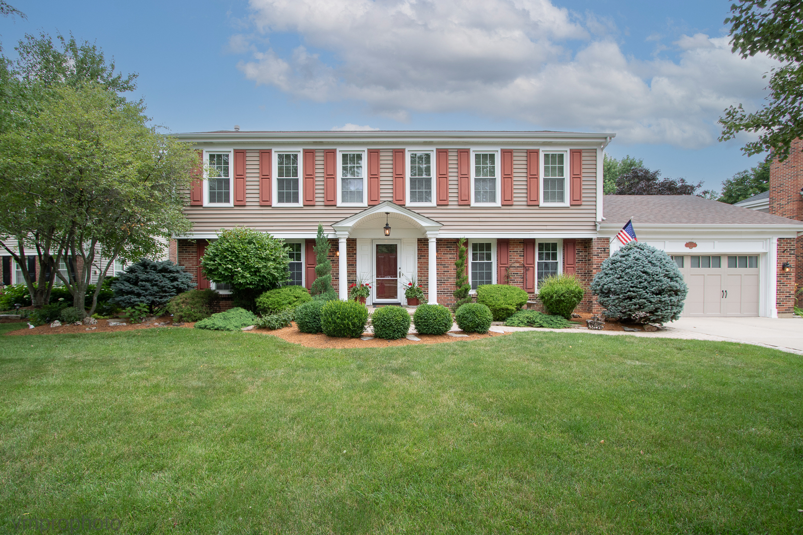 1064 W Whytecliff Road