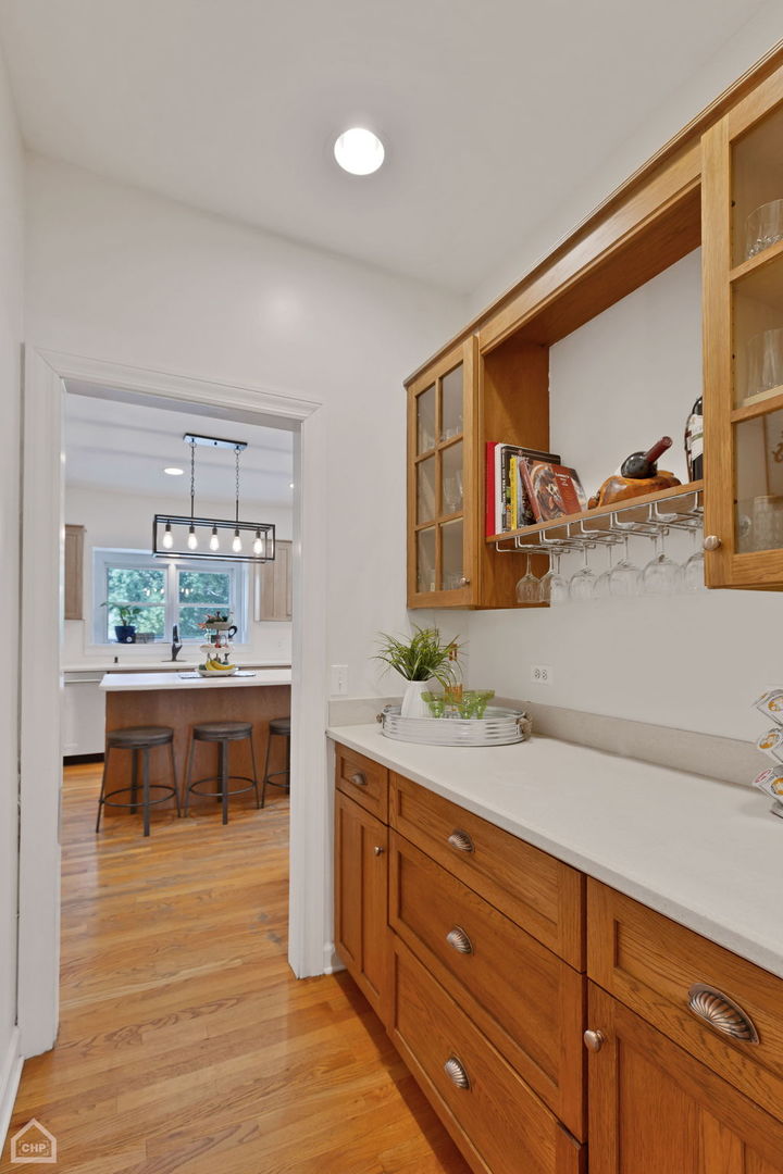 6105 Del Miller Lane